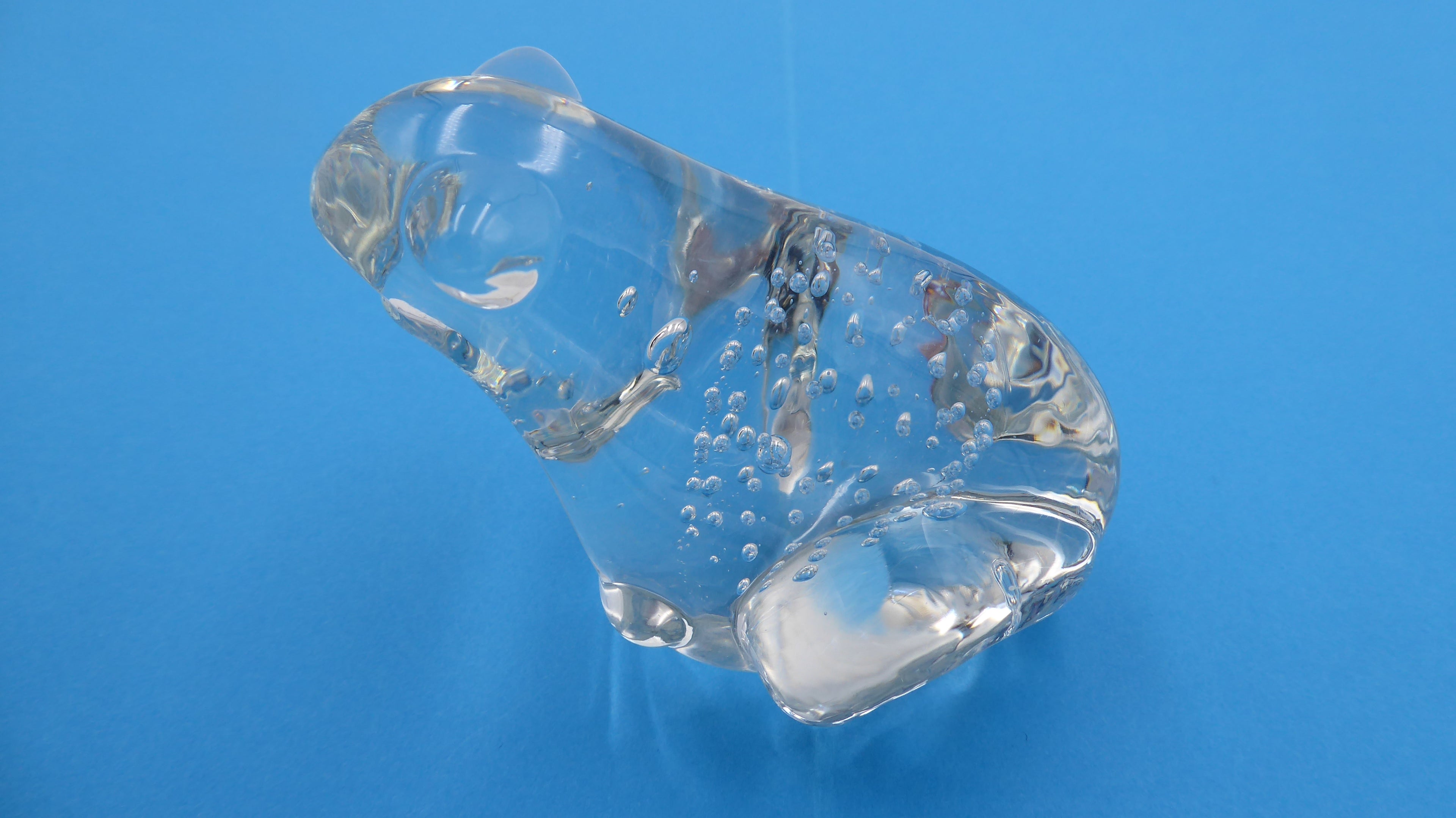 Presse papier en verre avec bulles