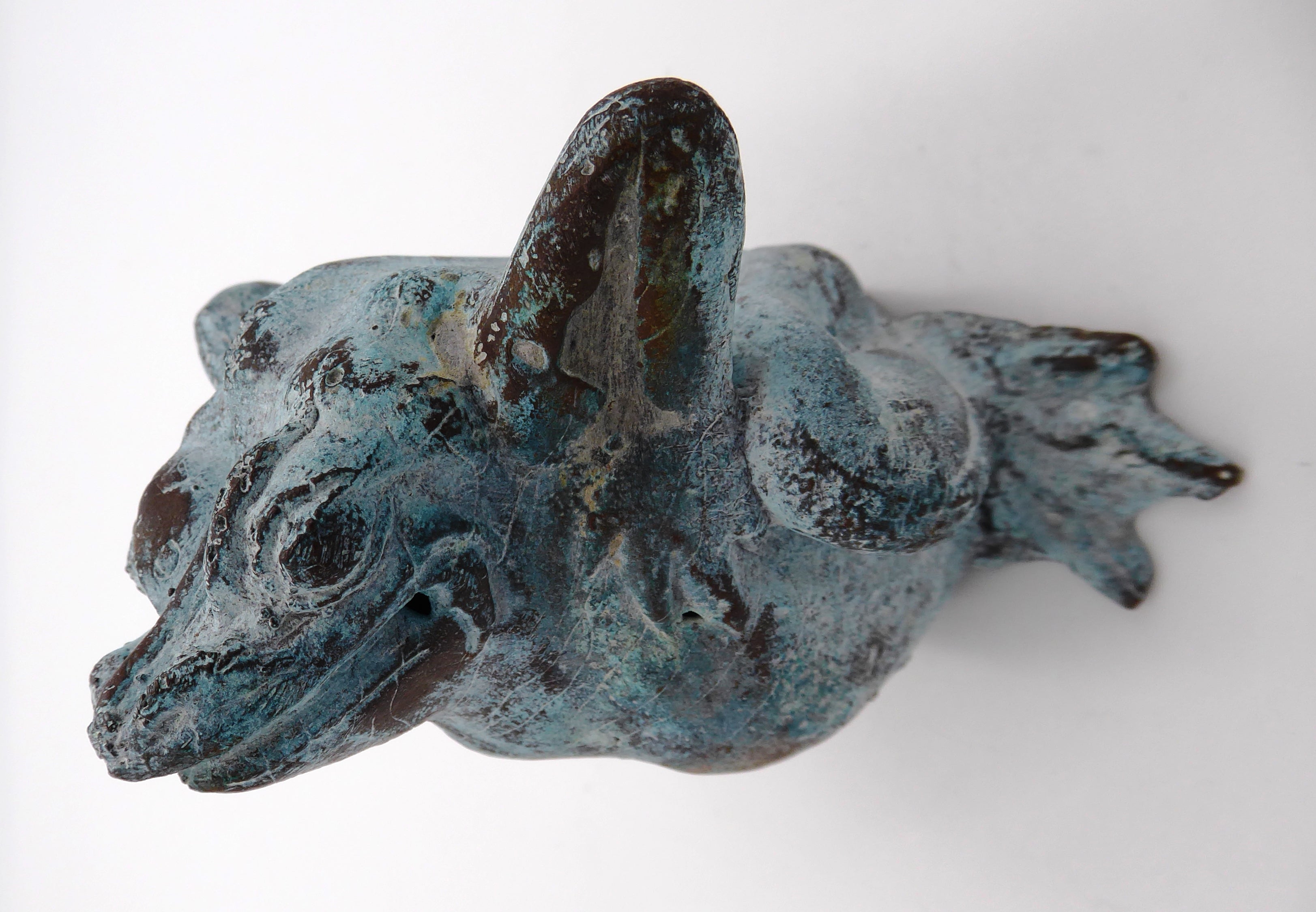 Vieux bronze grenouille