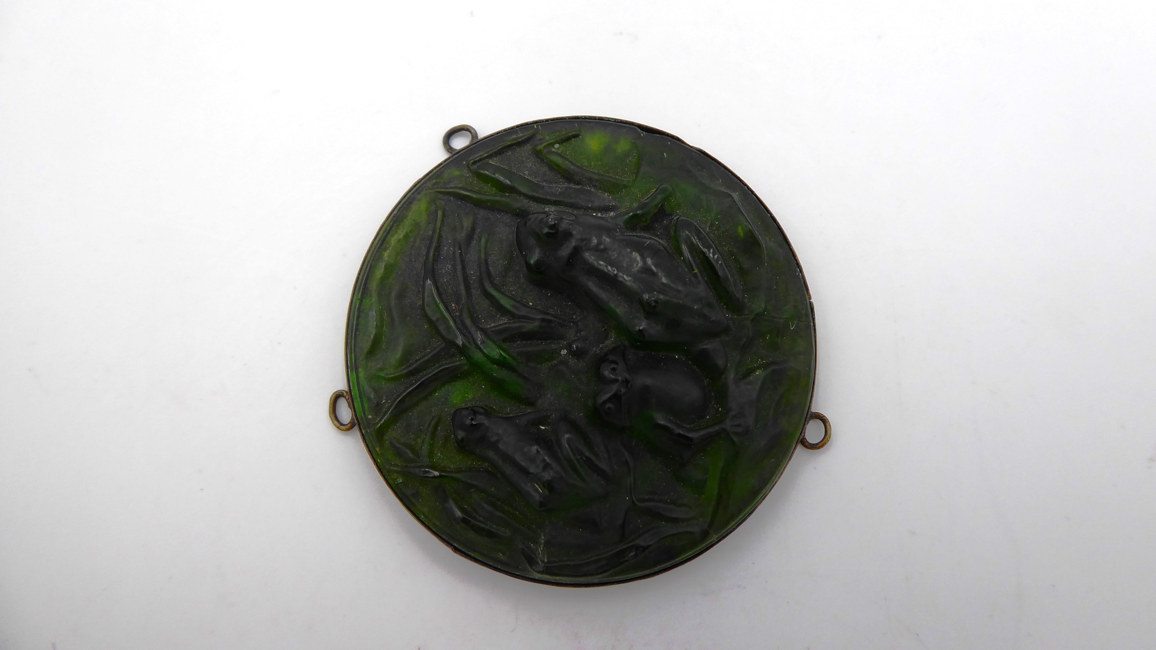 Base laiton avec motif en verre incrusté de grenouilles