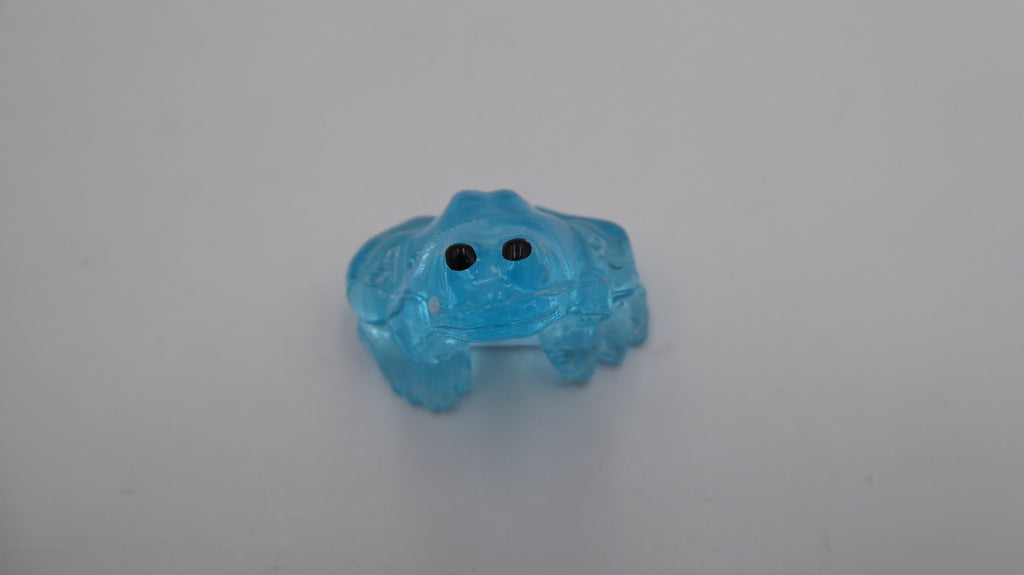 Petite grenouille en résine bleu