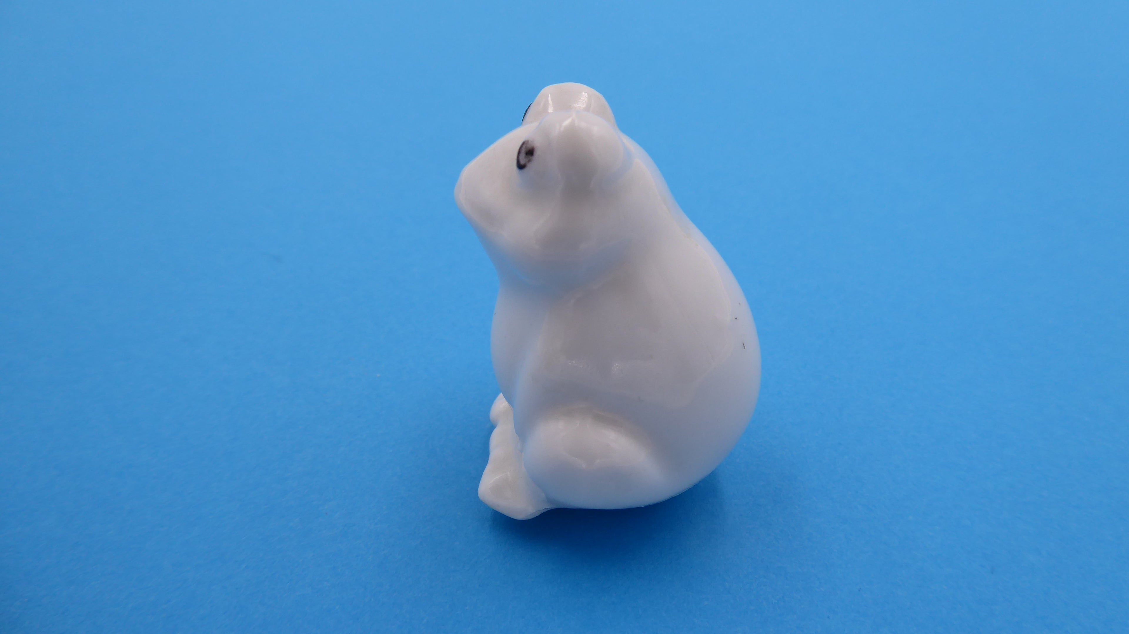Petite céramique blanche