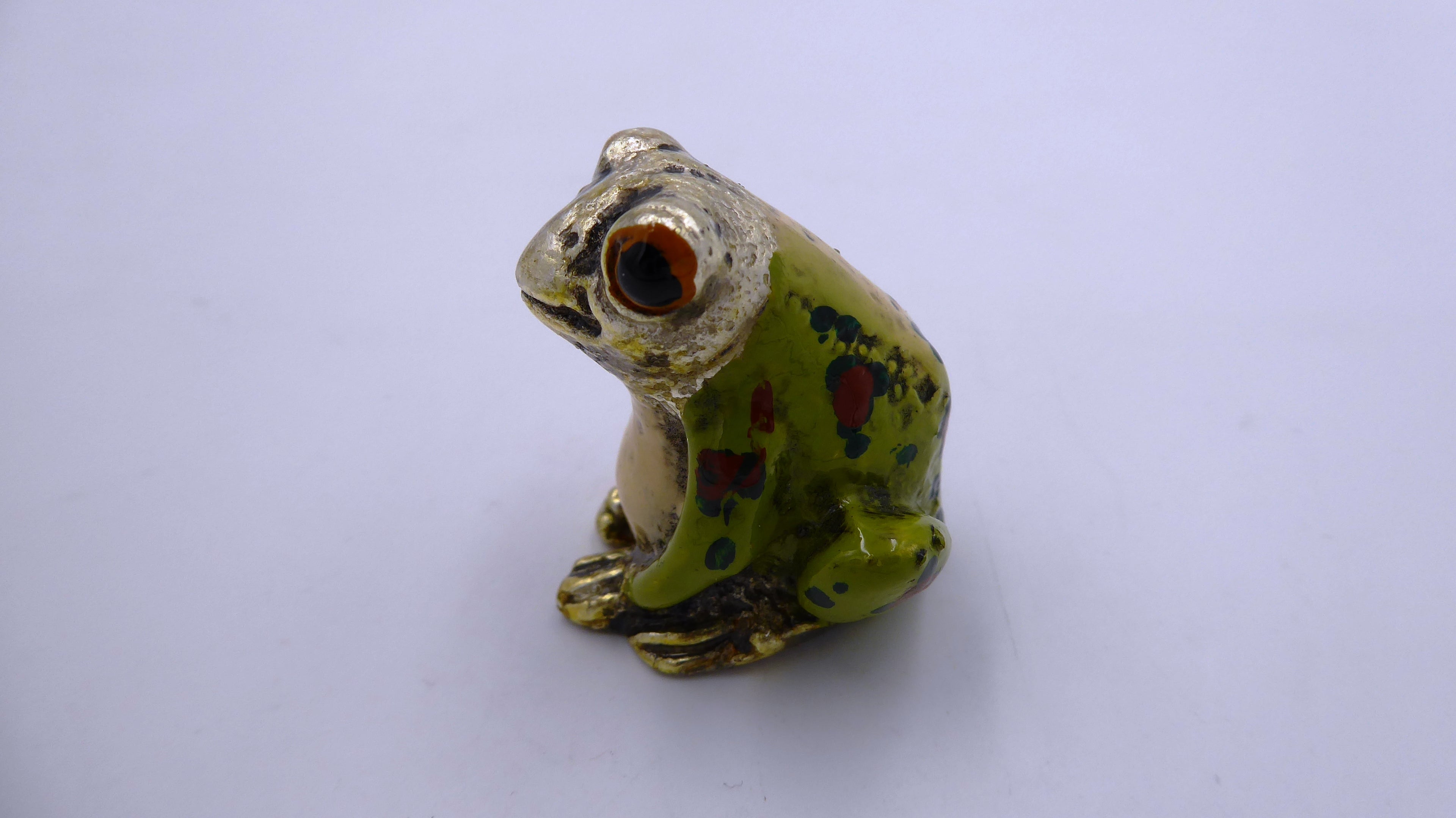Grenouille en plomb richement peinte