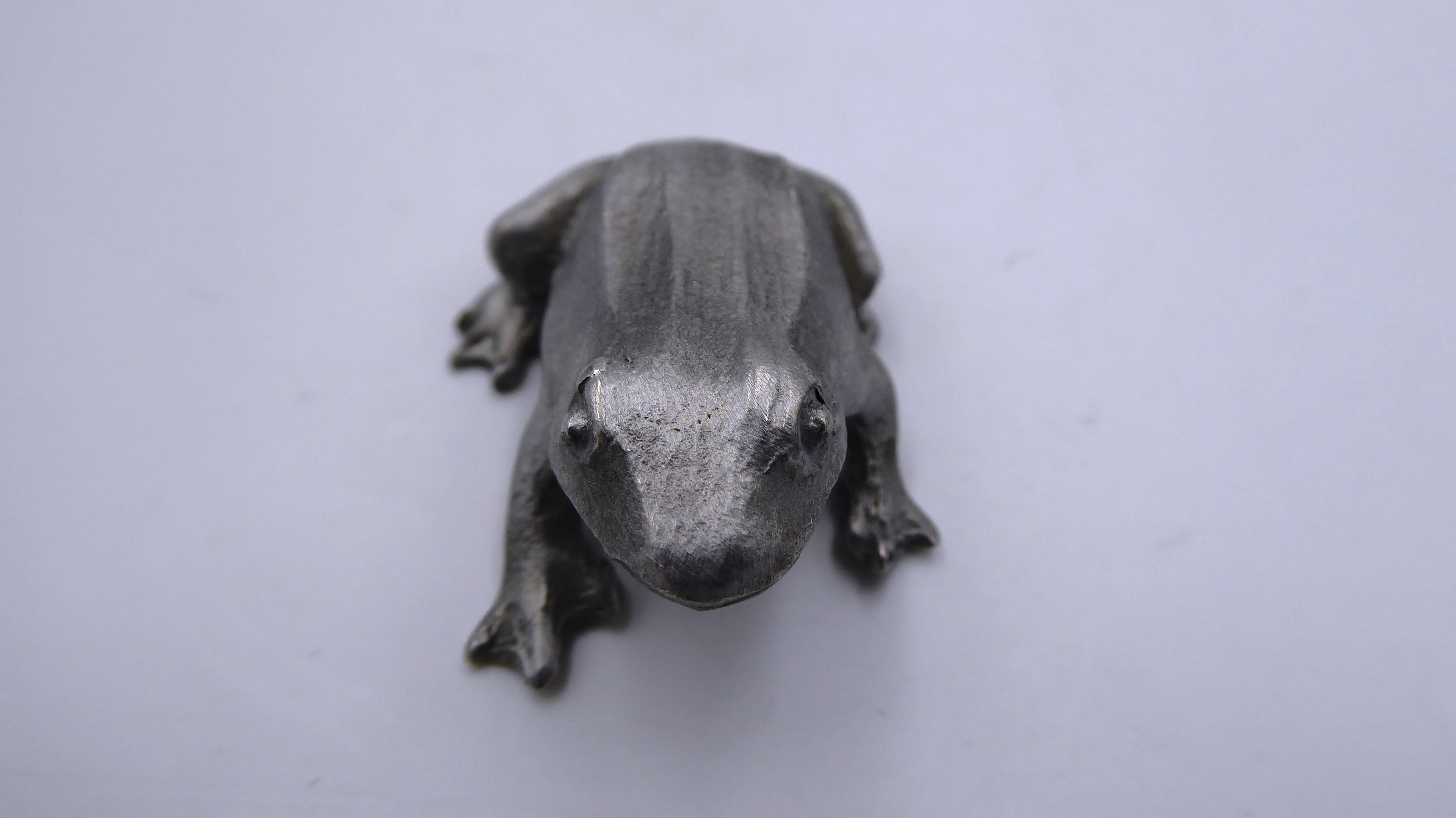 Grenouille en plomb