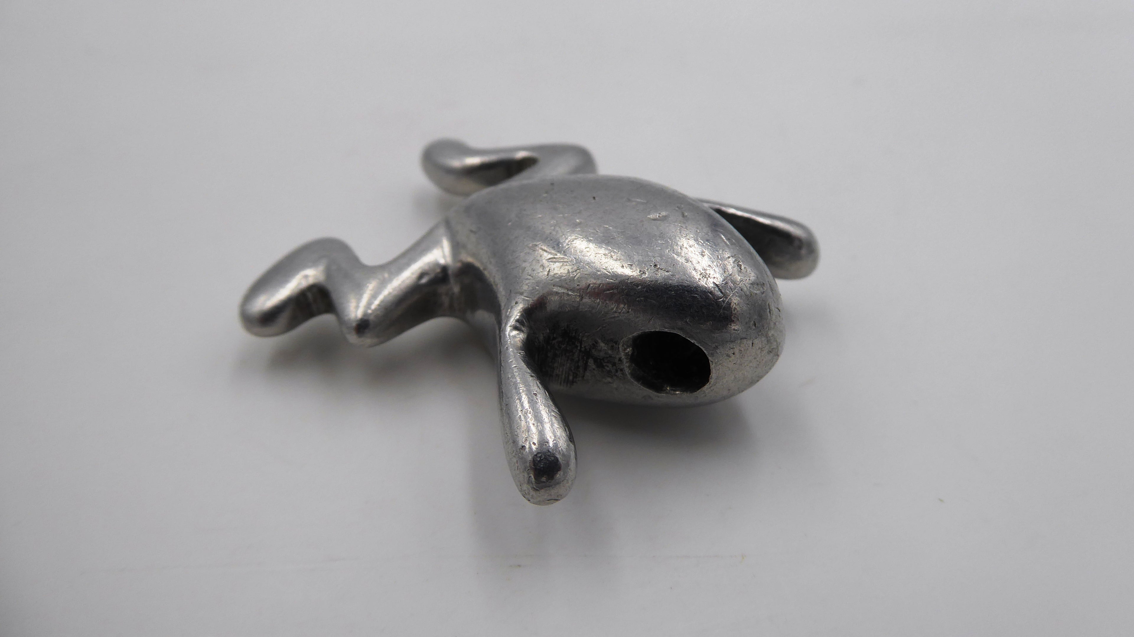 Pendentif grenouille en fonte d'aluminium tête trouée pour passage chaine