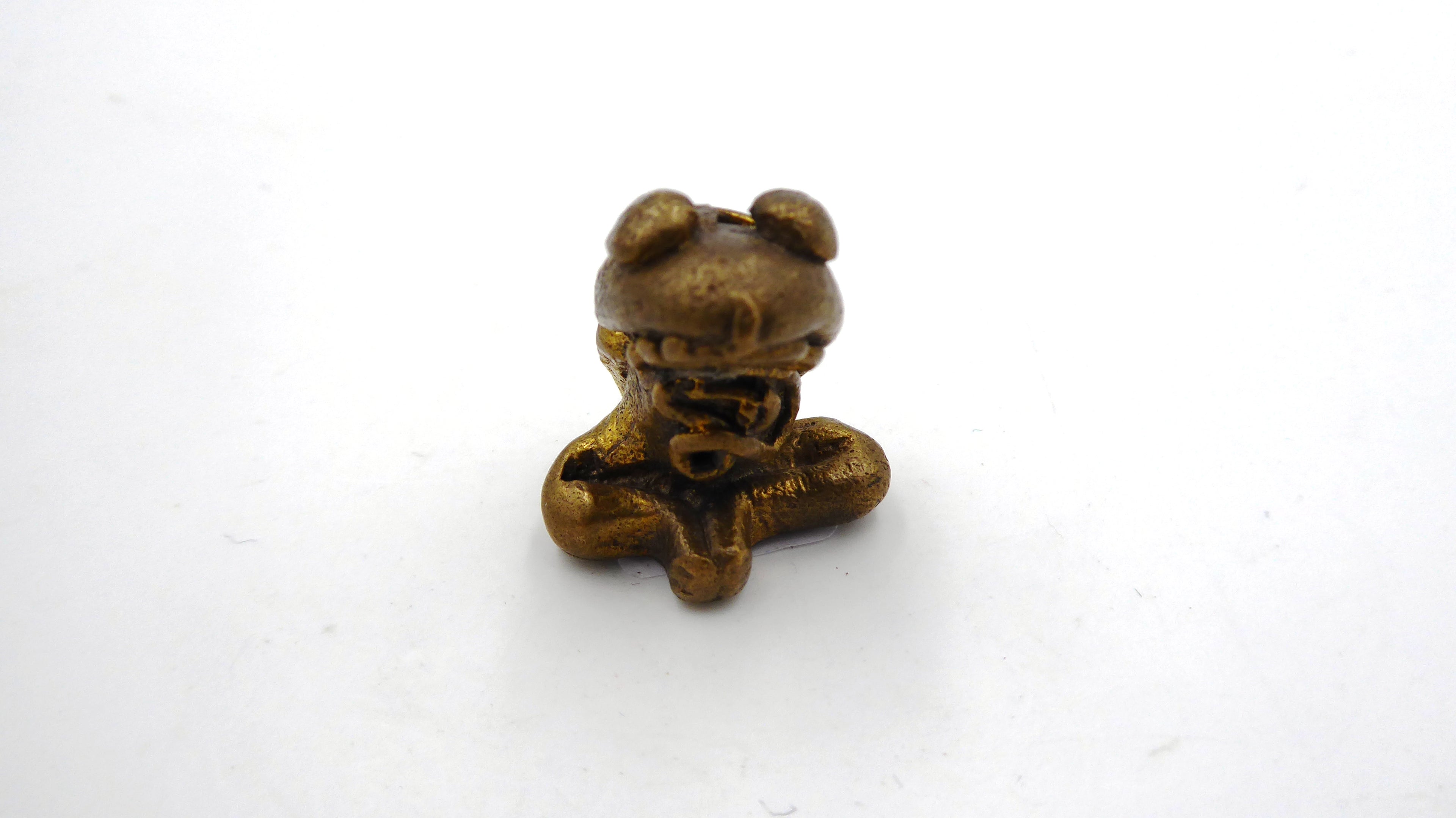 Petite grenouille en laiton zen