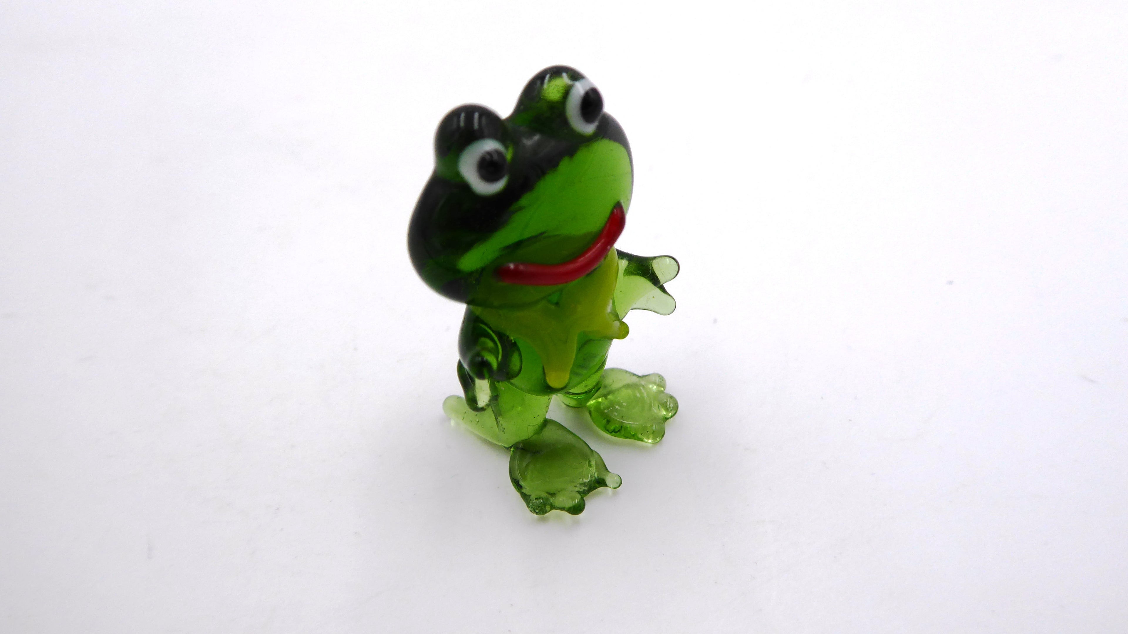 Petite grenouille en verre soufflée