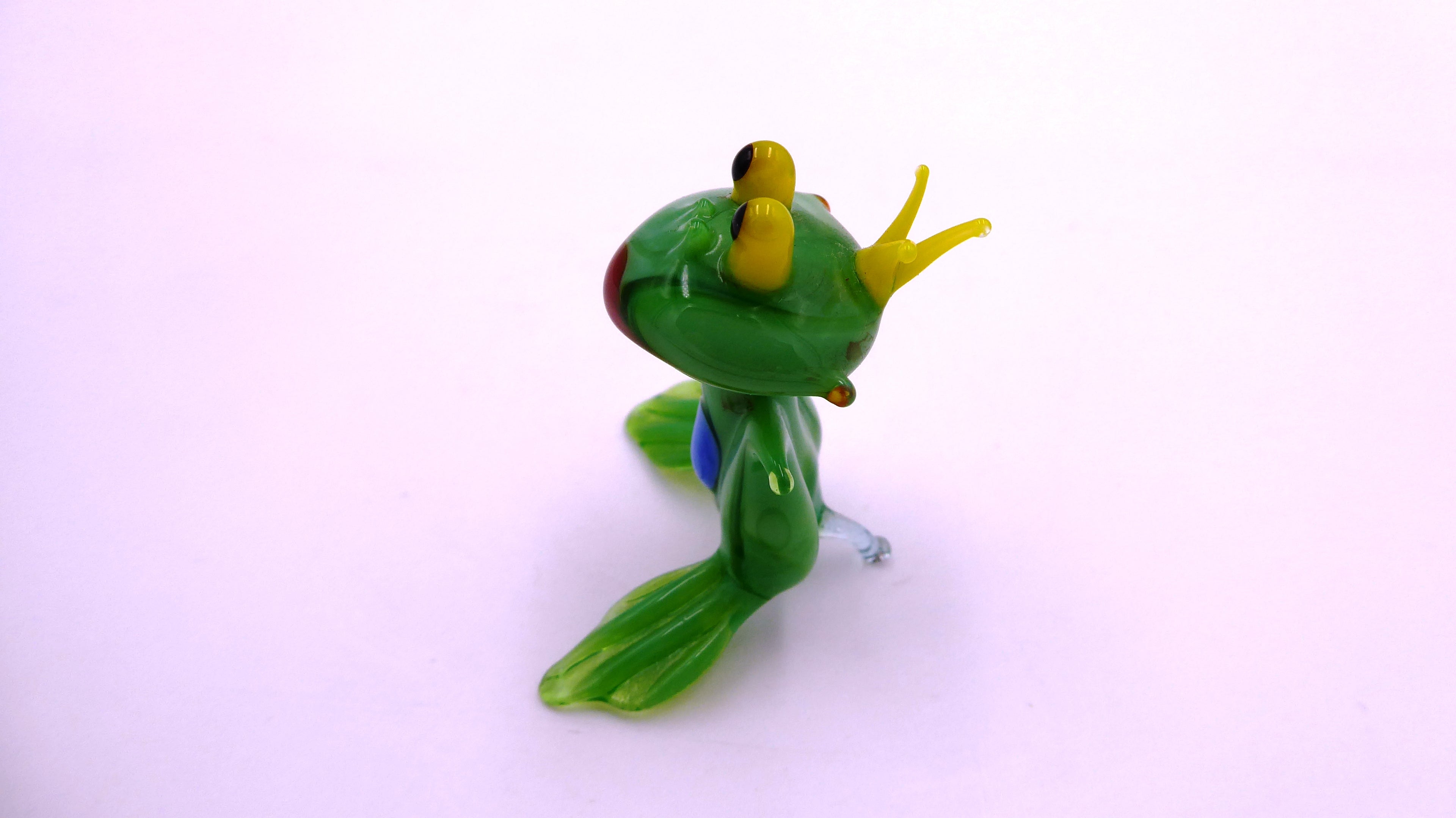 Petite grenouille en verre soufflé