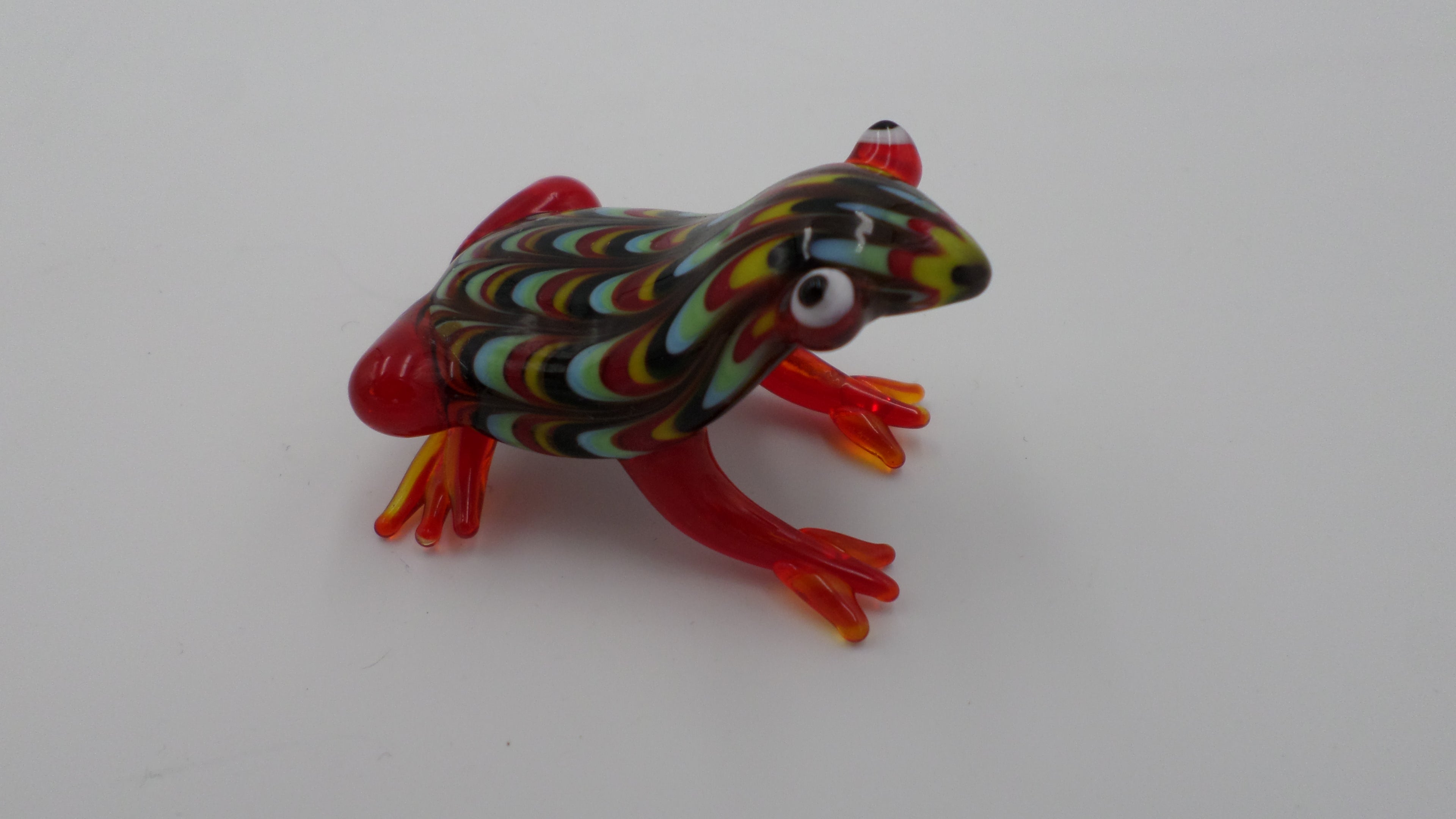 Petite grenouille en verre soufflé rouge façon MURANO