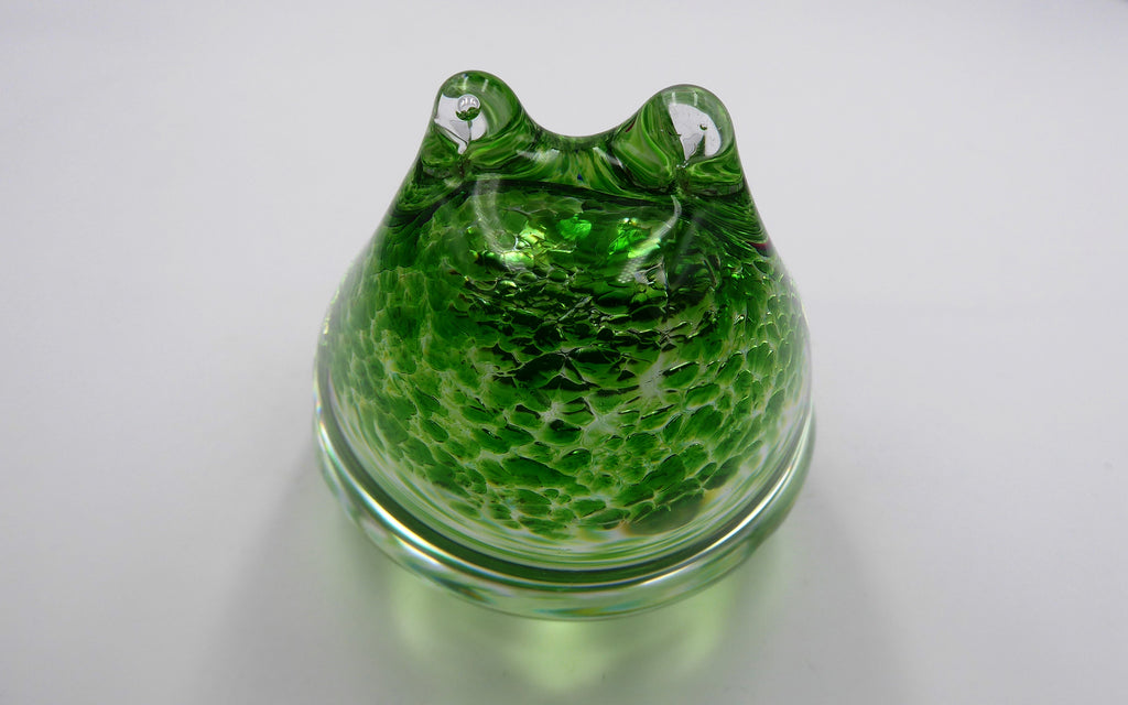Imposant presse papier en verre à motifs vert