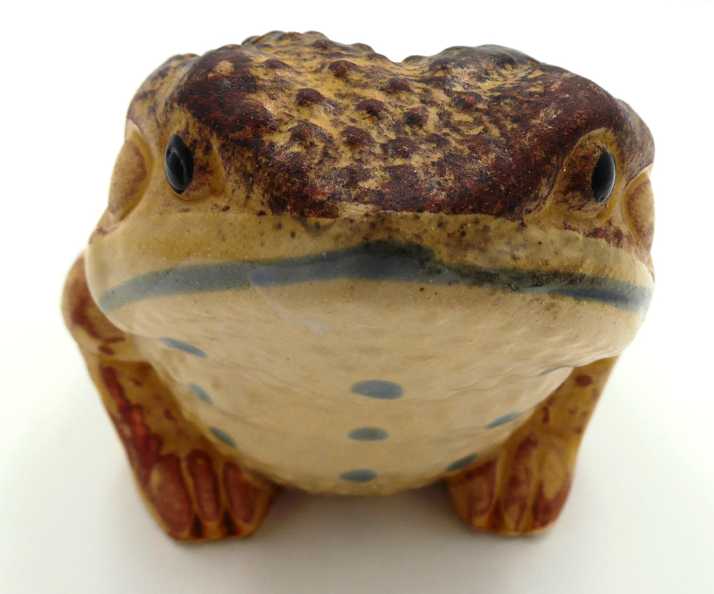 Vieille céramique mate dans son jus