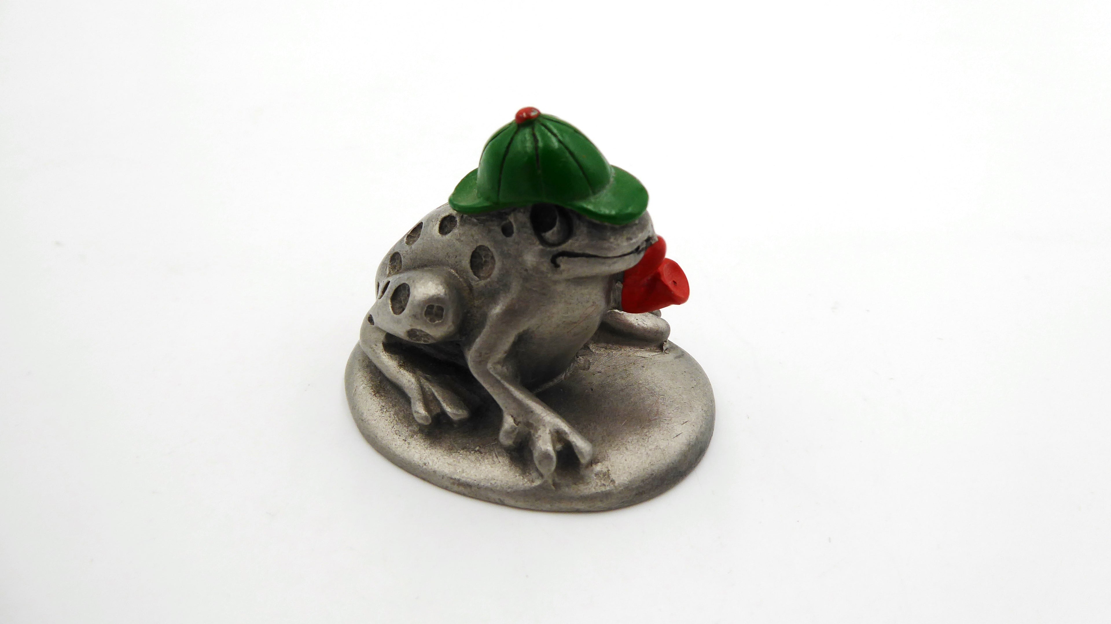 Grenouille en étain décoré signé HUDSON 1982