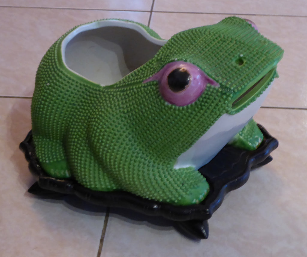 Jardinière en forme de grenouille CHINE fin XIX-début XXème siècle