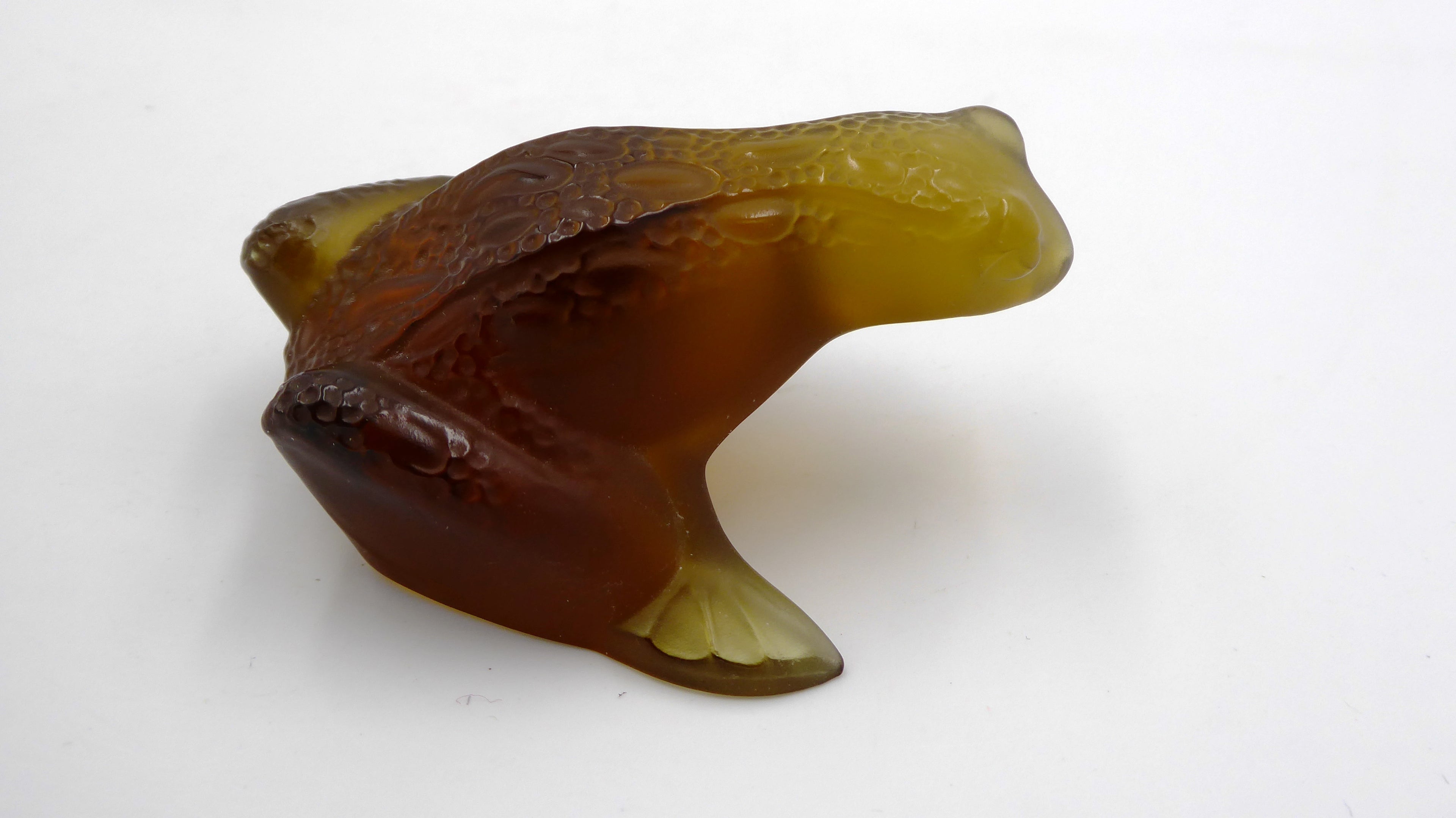 Grenouille sauteuse LALIQUE en cristal nuance doré
