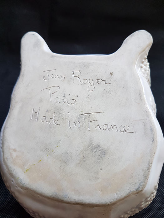 Petit modèle de vase du céramiste Jean ROGER PARIS