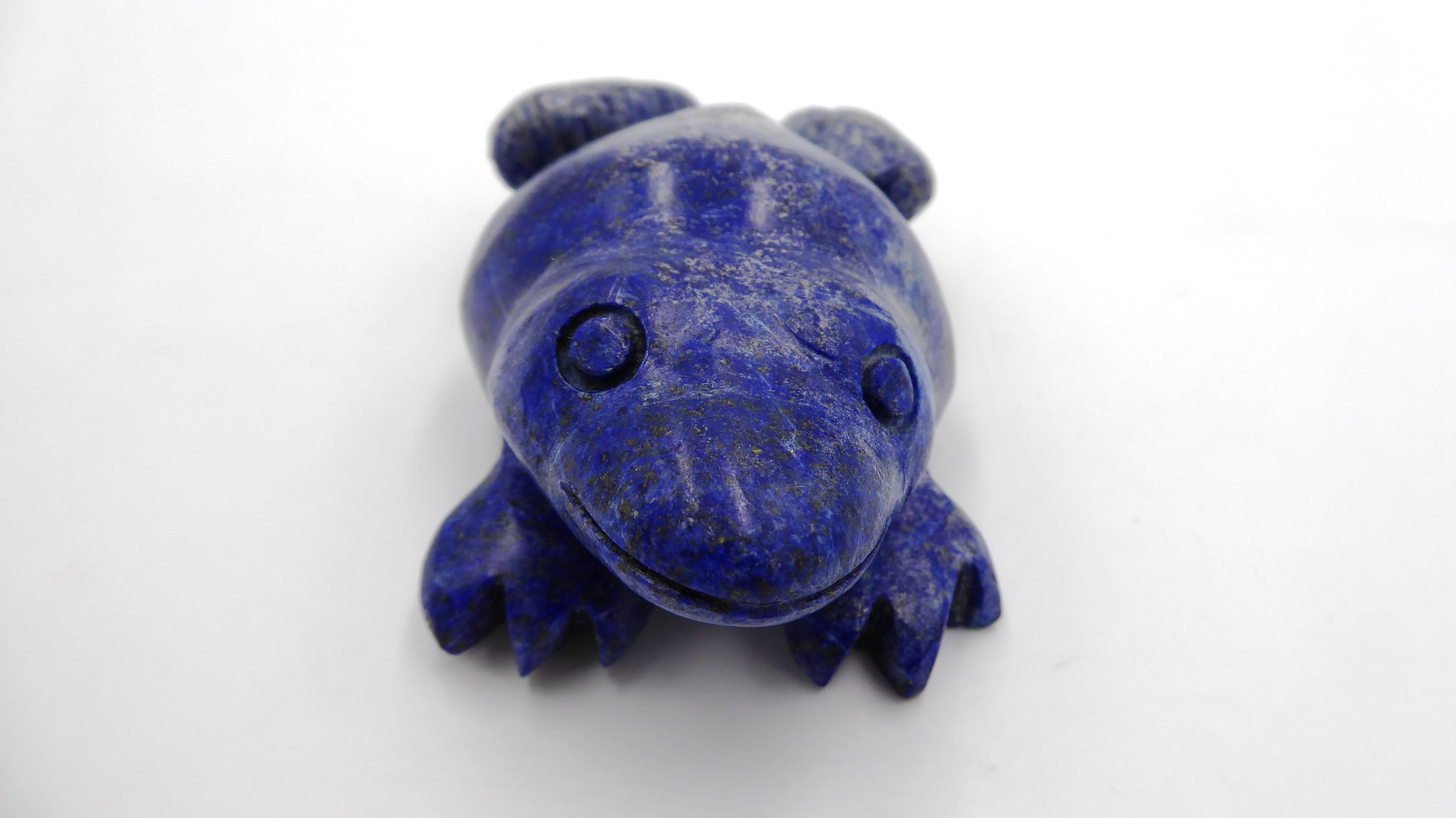 Grenouille de bonne taille en Lapis-Lazuli