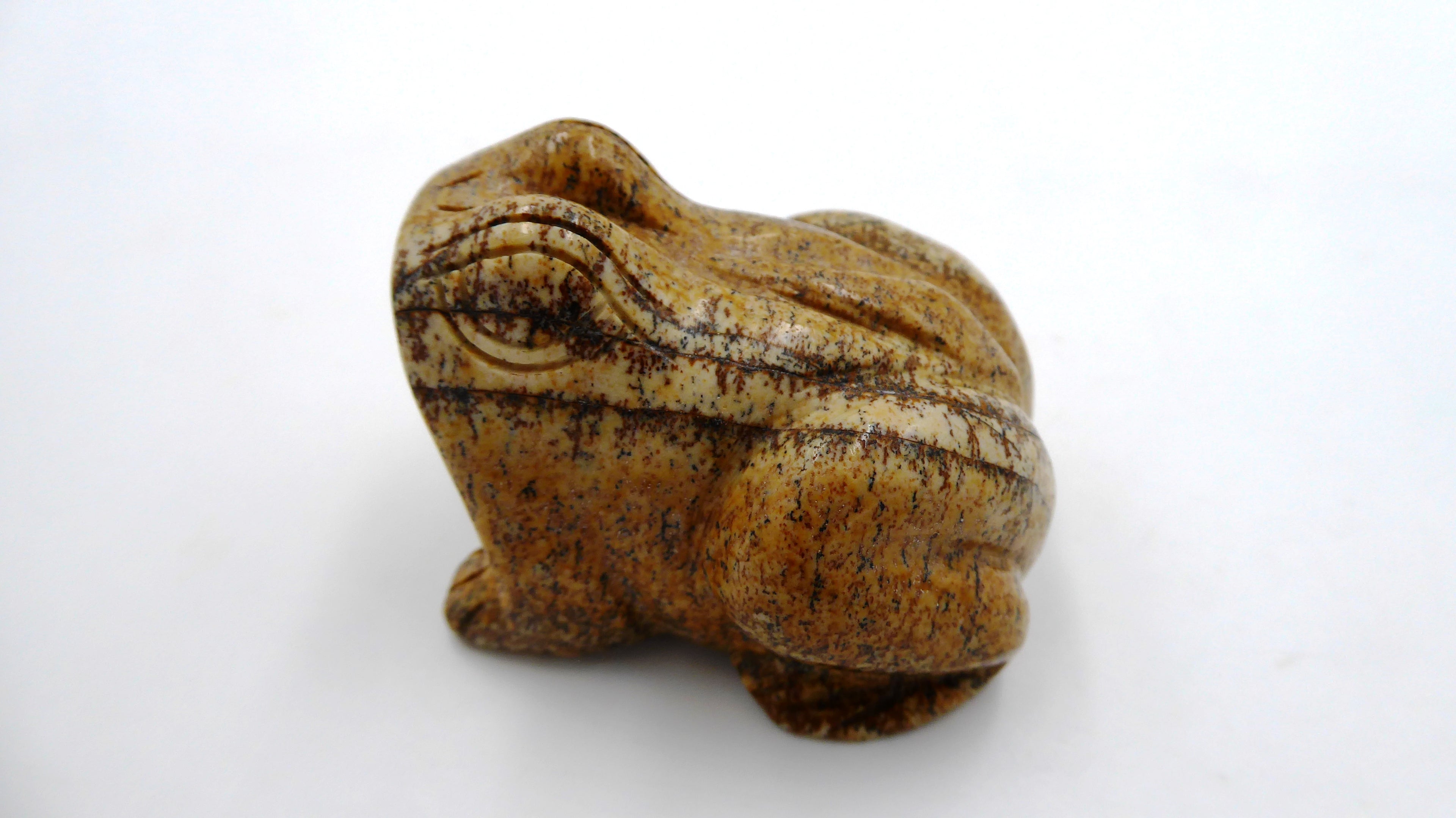 Grenouille en aragonite