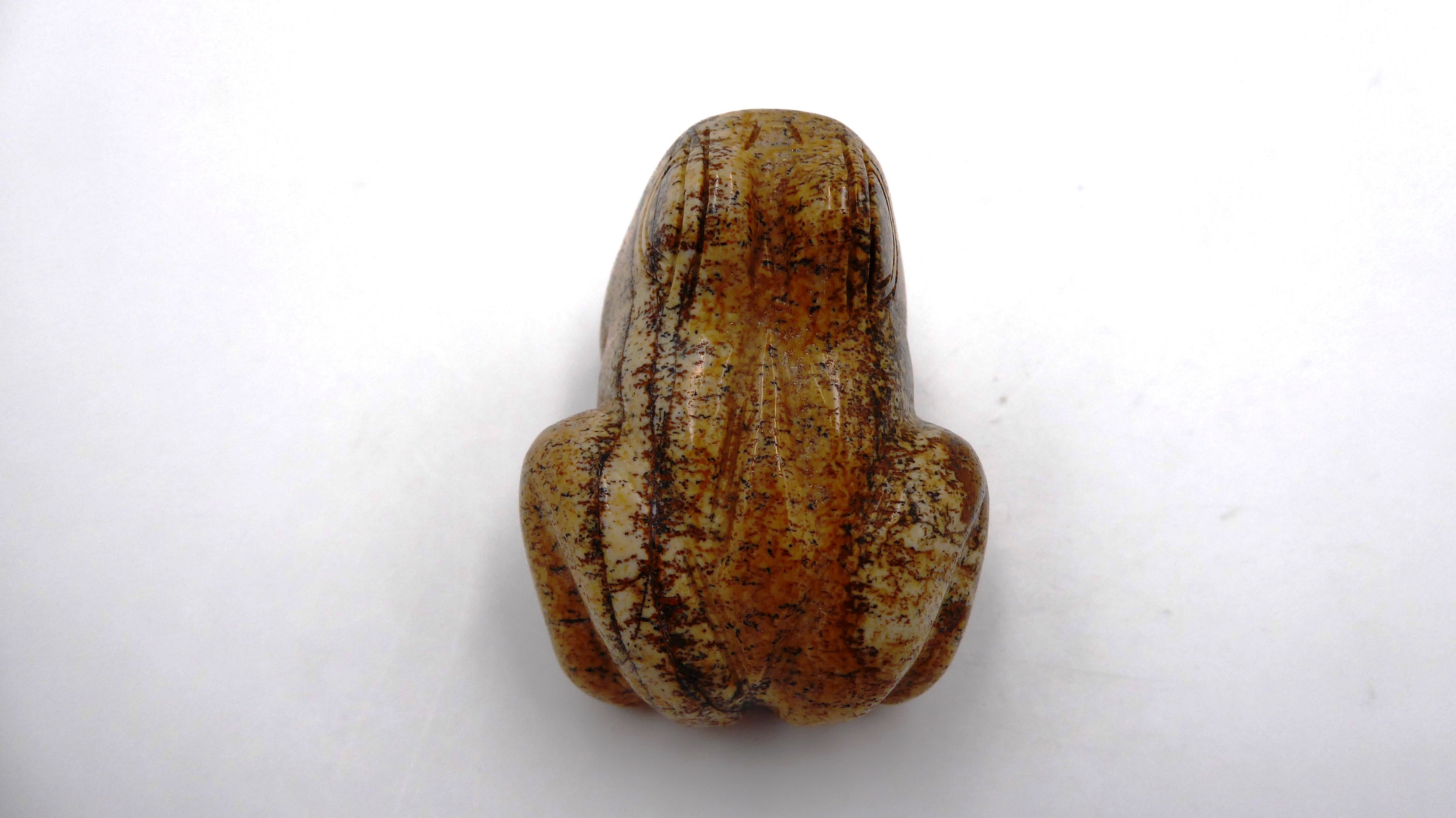 Grenouille en aragonite