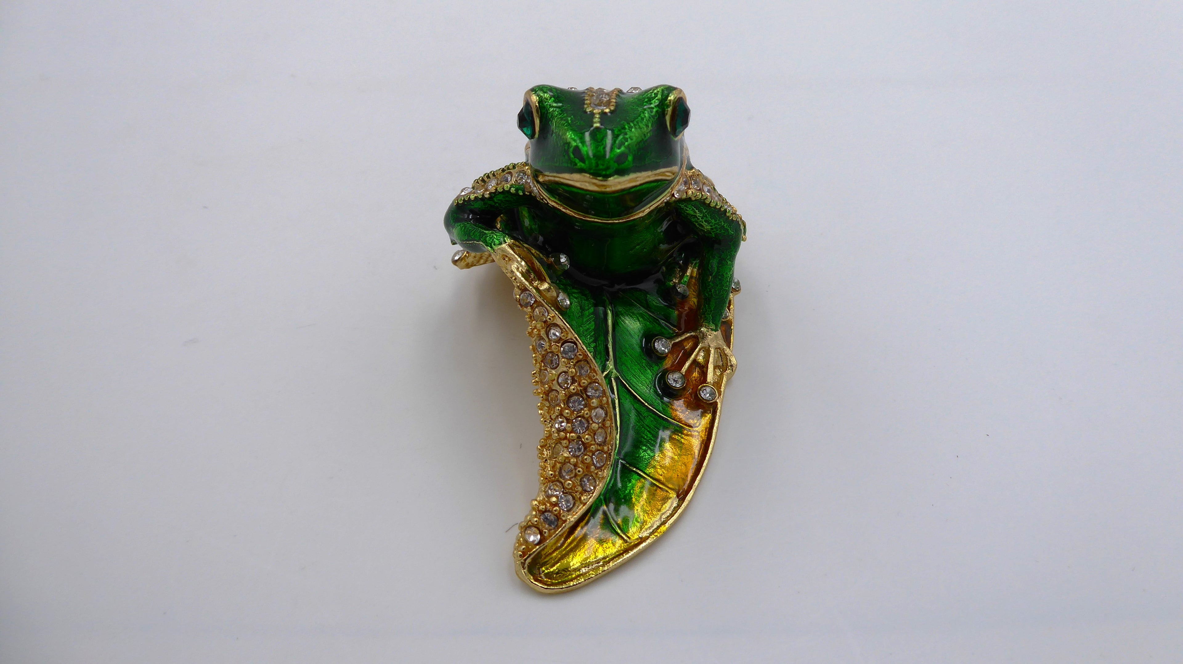 Boite à Bijoux la grenouille sur un nénuphar
