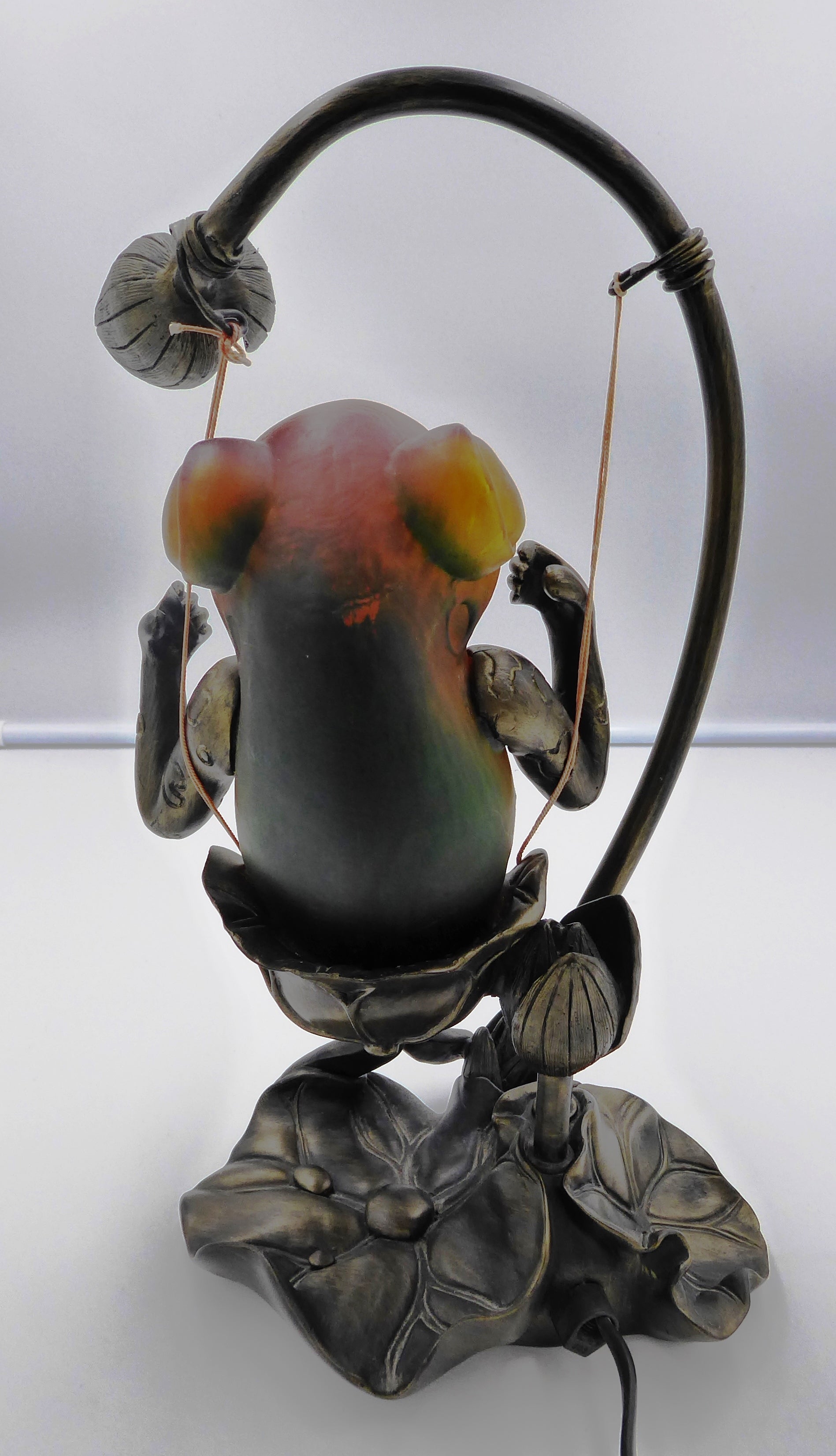 Superbe lampe grenouille pâte de verre