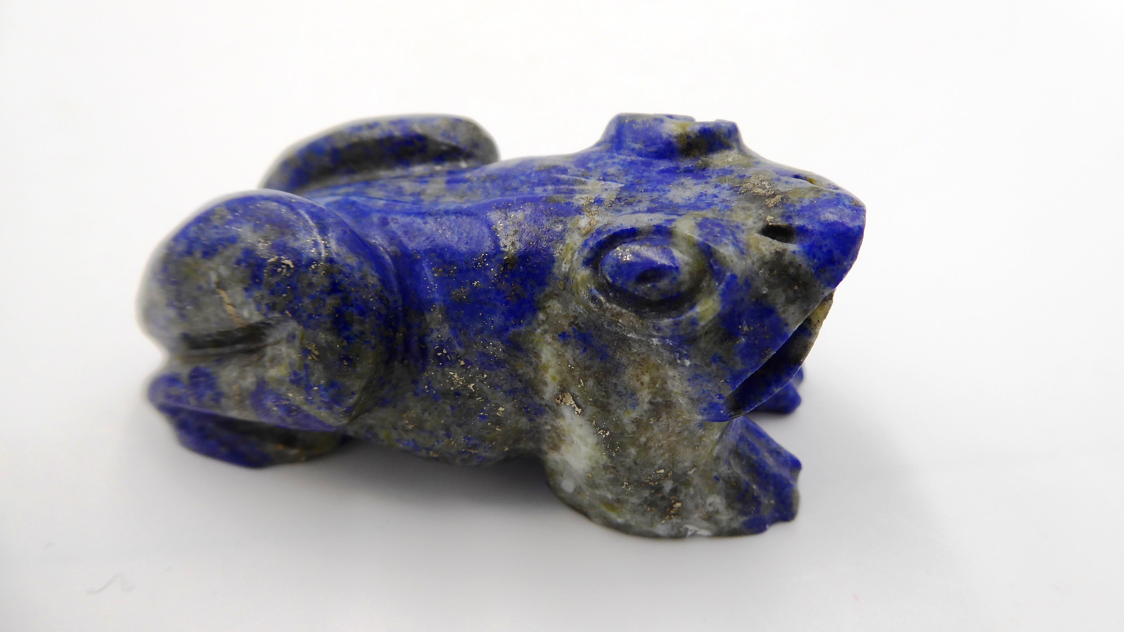Grenouille assise en LAPIS LAZULI effet paillettes d'or