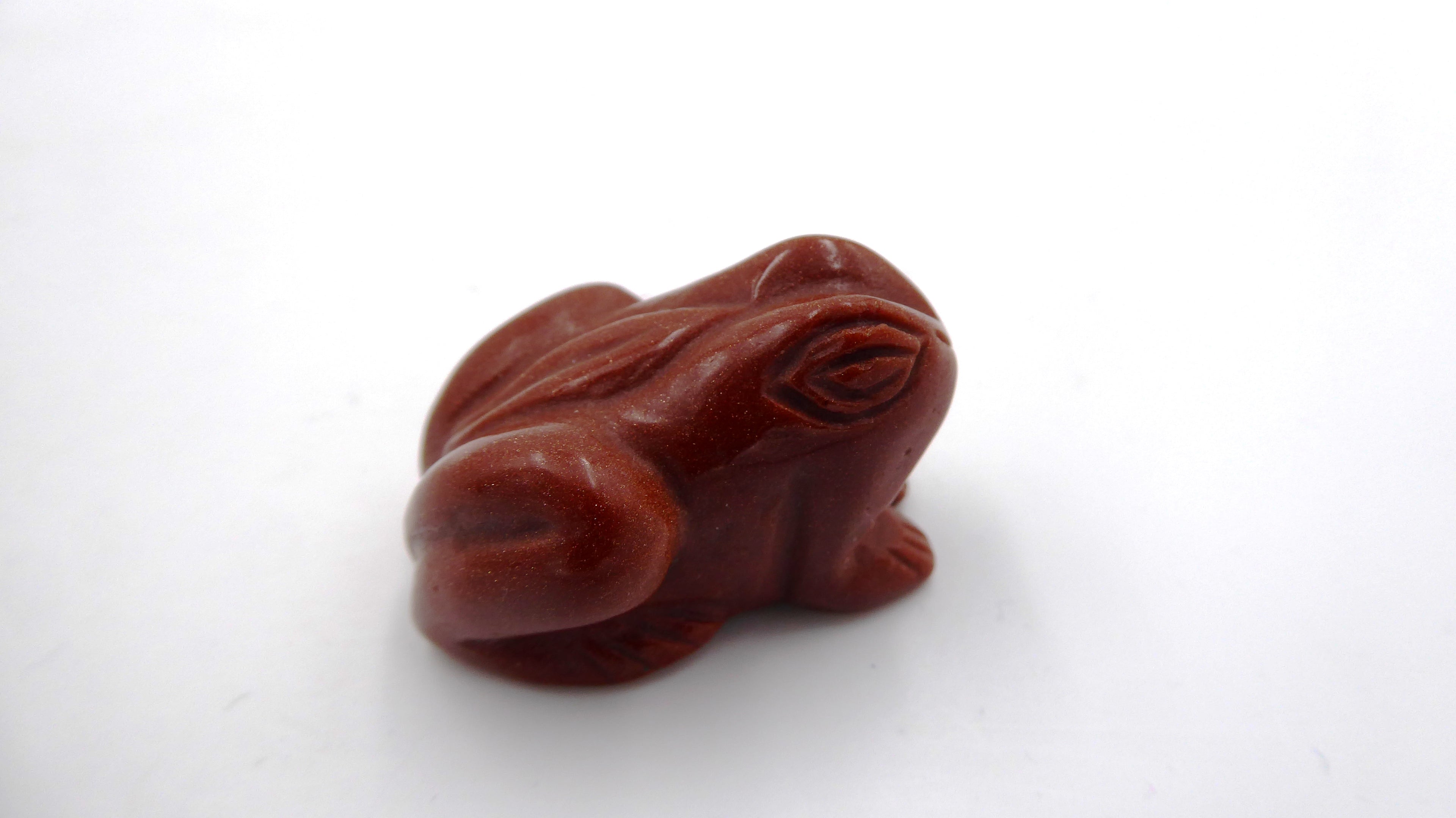Petite grenouille marron pailleté façon or