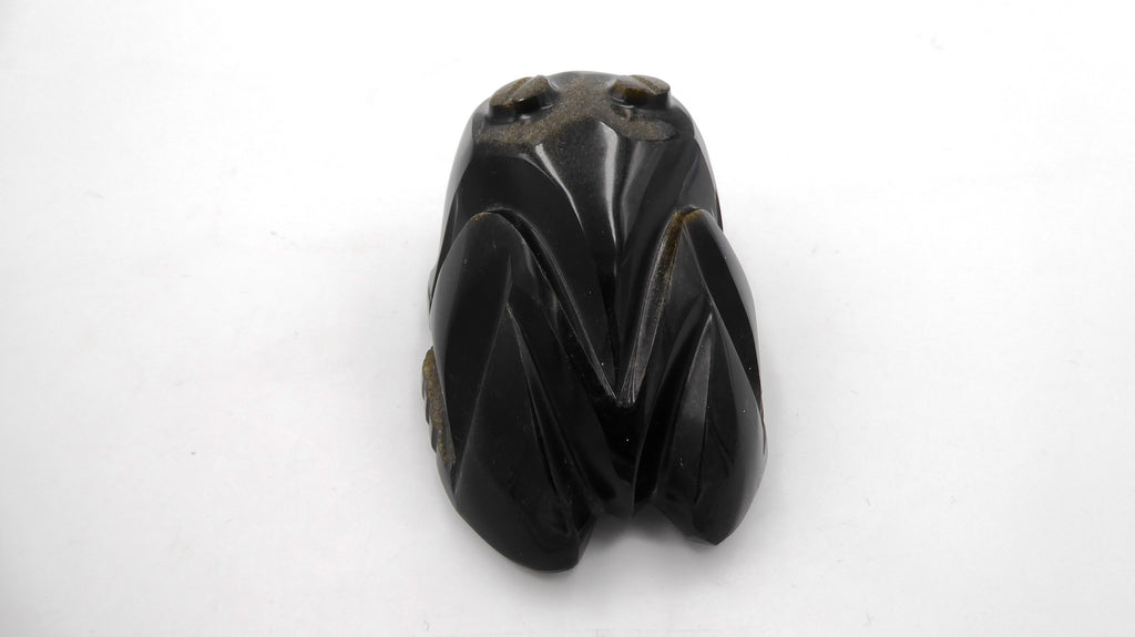 Moyenne grenouille en pierre brillante noire effet ébène reflets dorés (Modèle no 1)