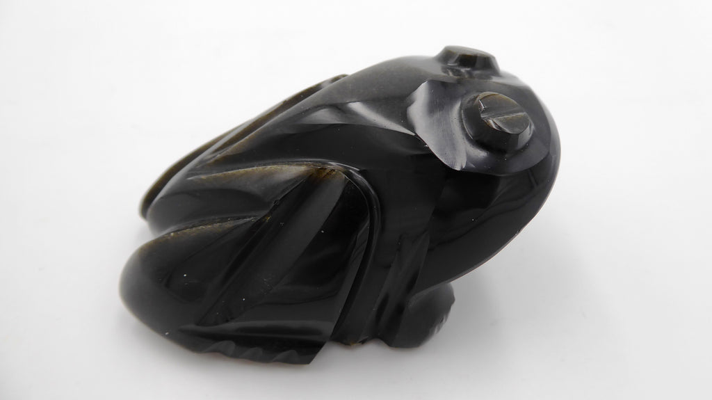 Moyenne grenouille en pierre brillante noire effet ébène reflets dorés (Modèle no 1)