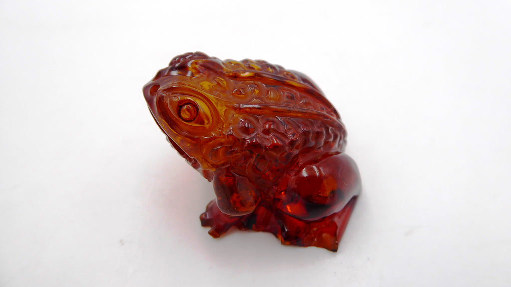 Petite grenouille en ambre