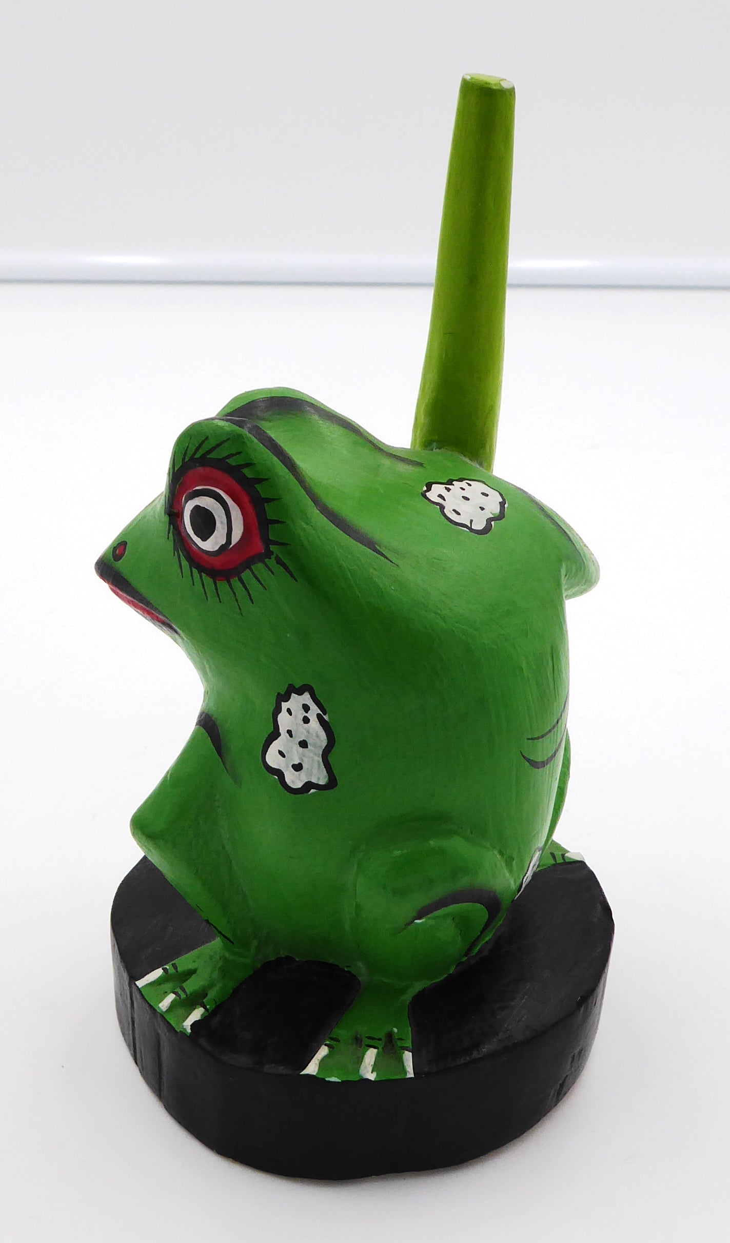 Petite sculpture bois peint au bâton