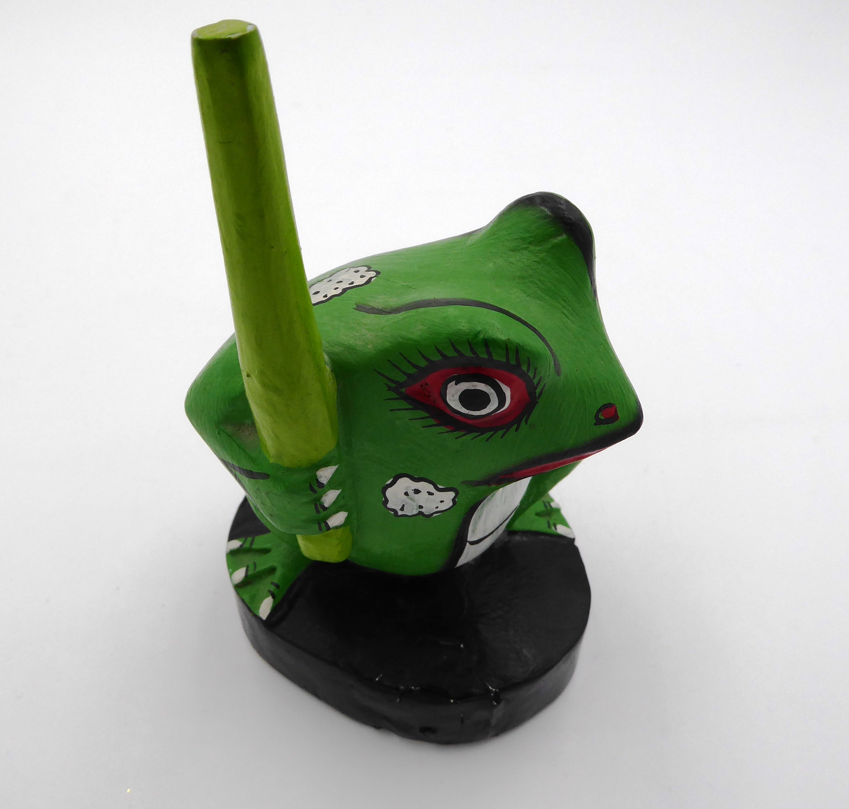 Petite sculpture bois peint au bâton