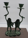 Couple de grenouille chandelier en bronze sur nénuphars