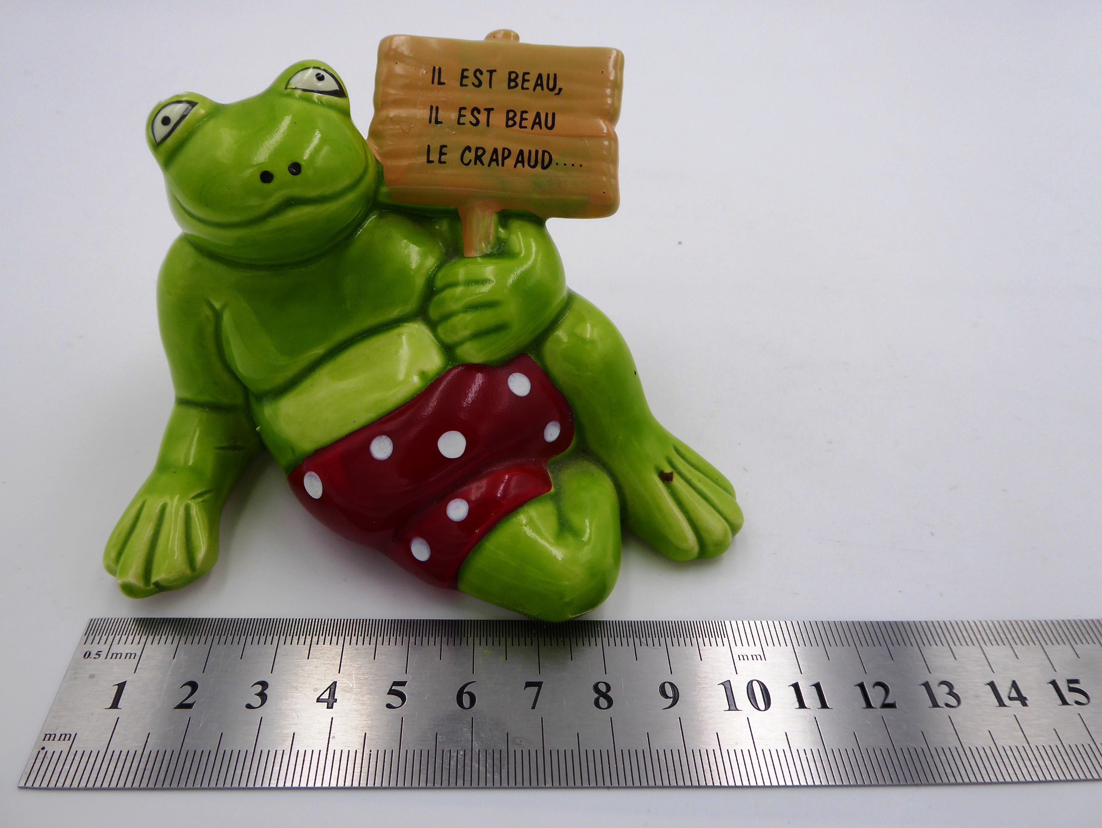 Céramique il est beau le crapaud