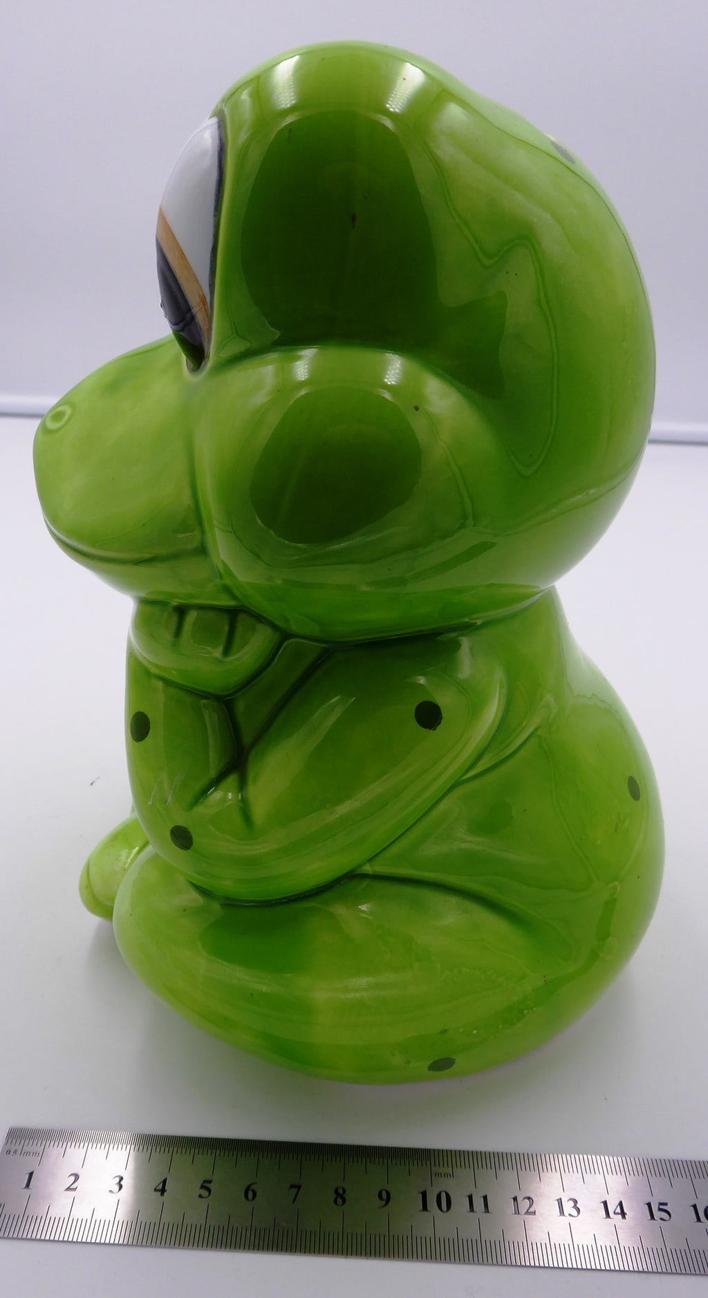 Énorme grenouille tirelire