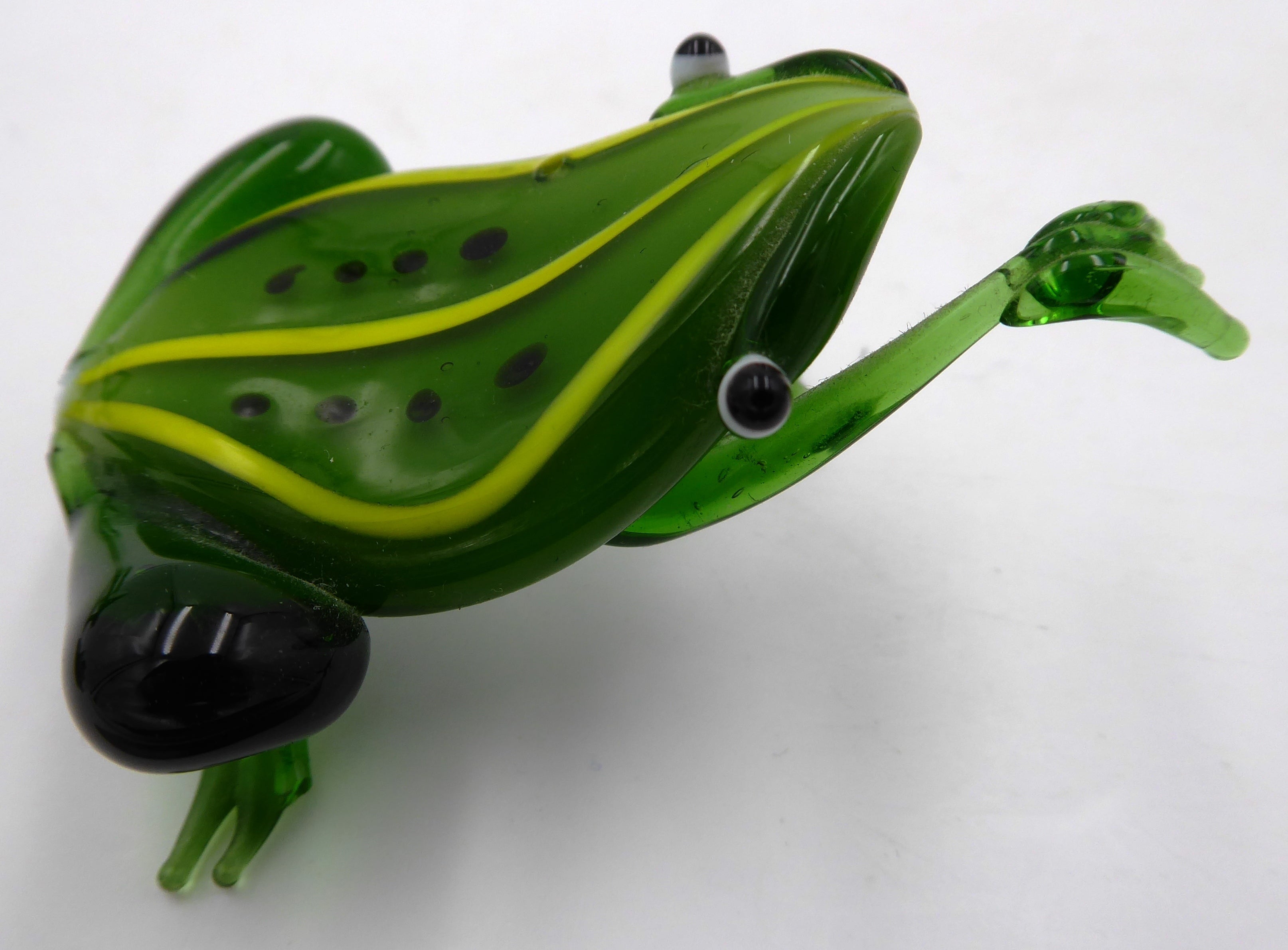 Groupe de quatre grenouilles en verre soufflé