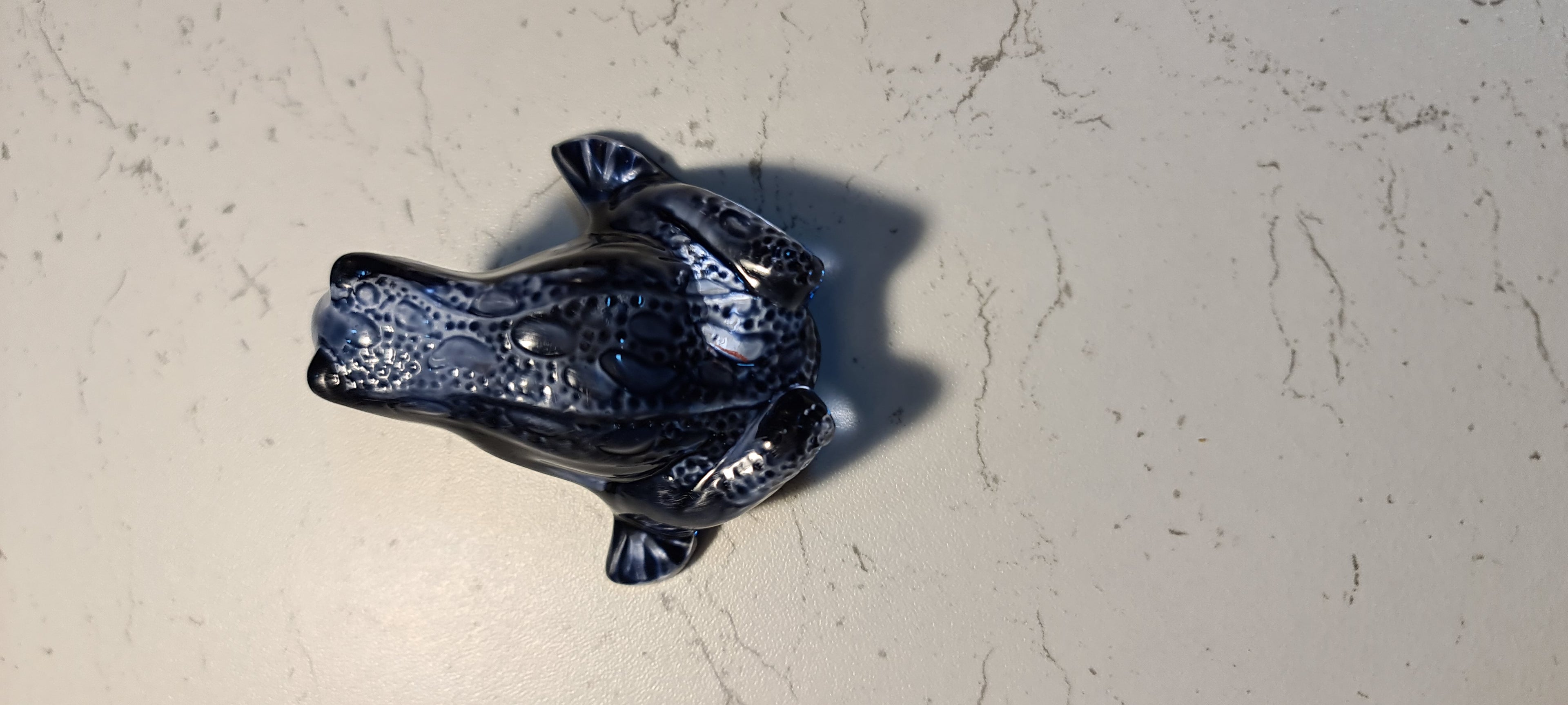 Grenouille sauteuse LALIQUE vintage en cristal bleuté