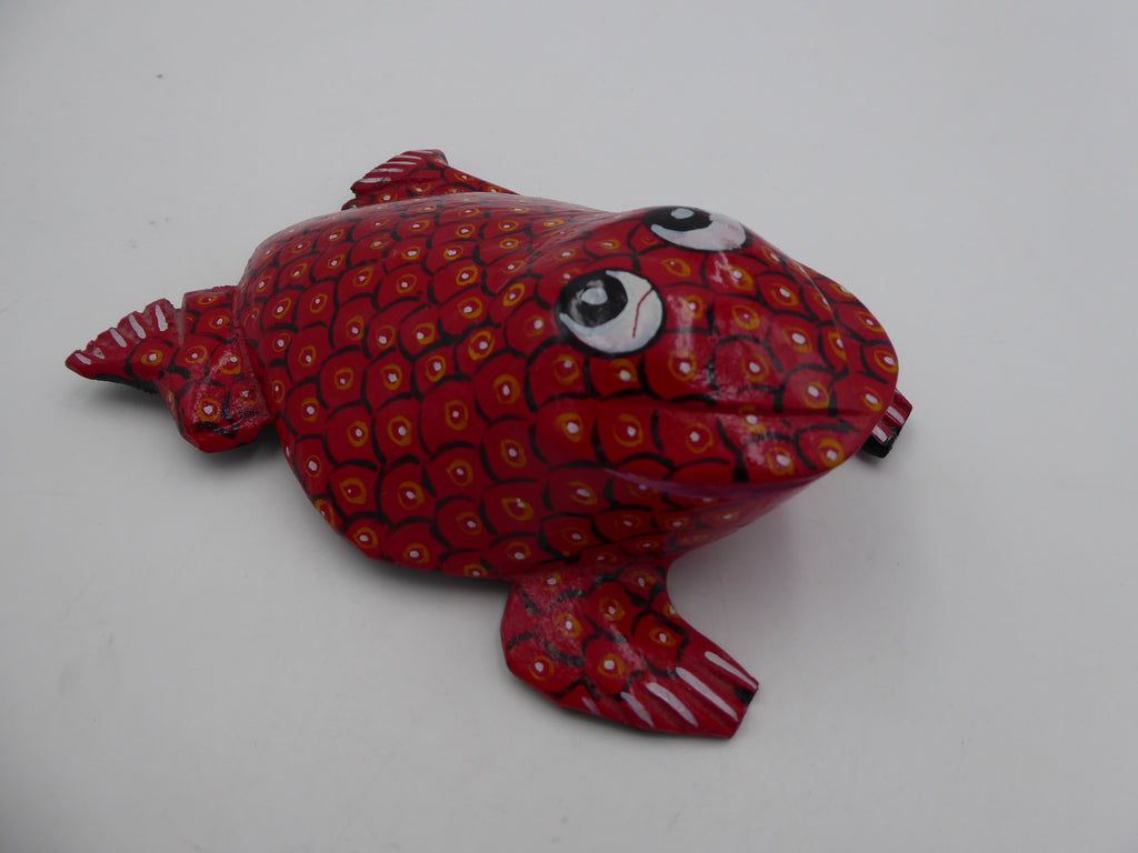 Moyenne grenouille en bois peinte en rouge