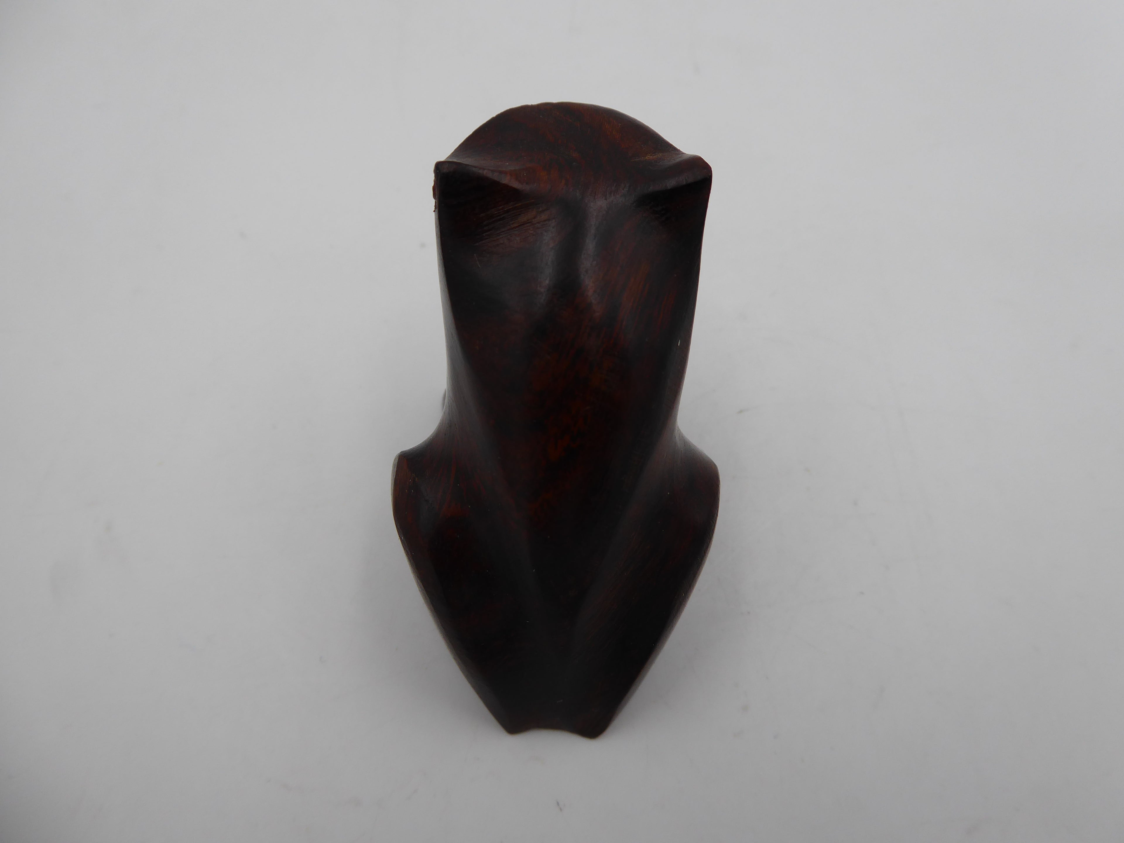 Petite grenouille en bois d’ébène