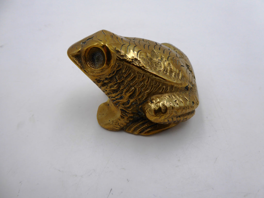 Vieille grenouille en laiton massif