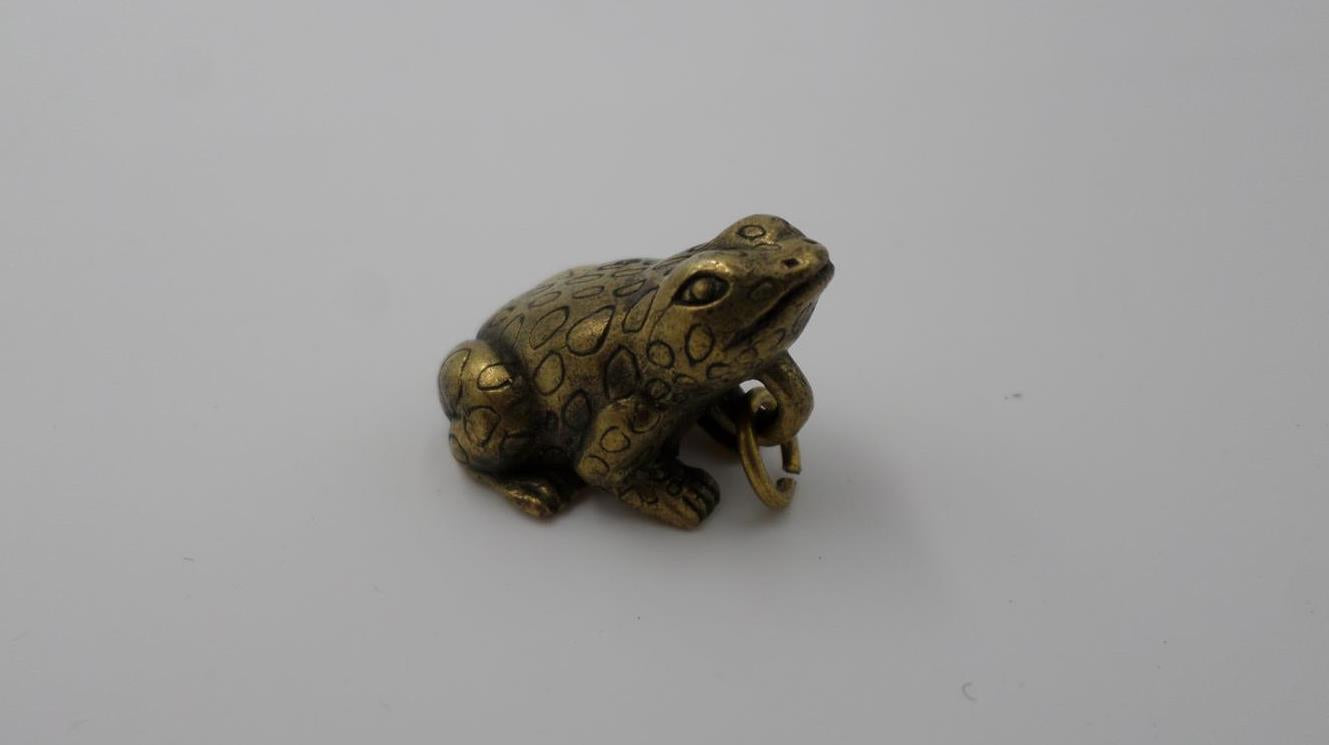 Grenouille en bronze stylisé
