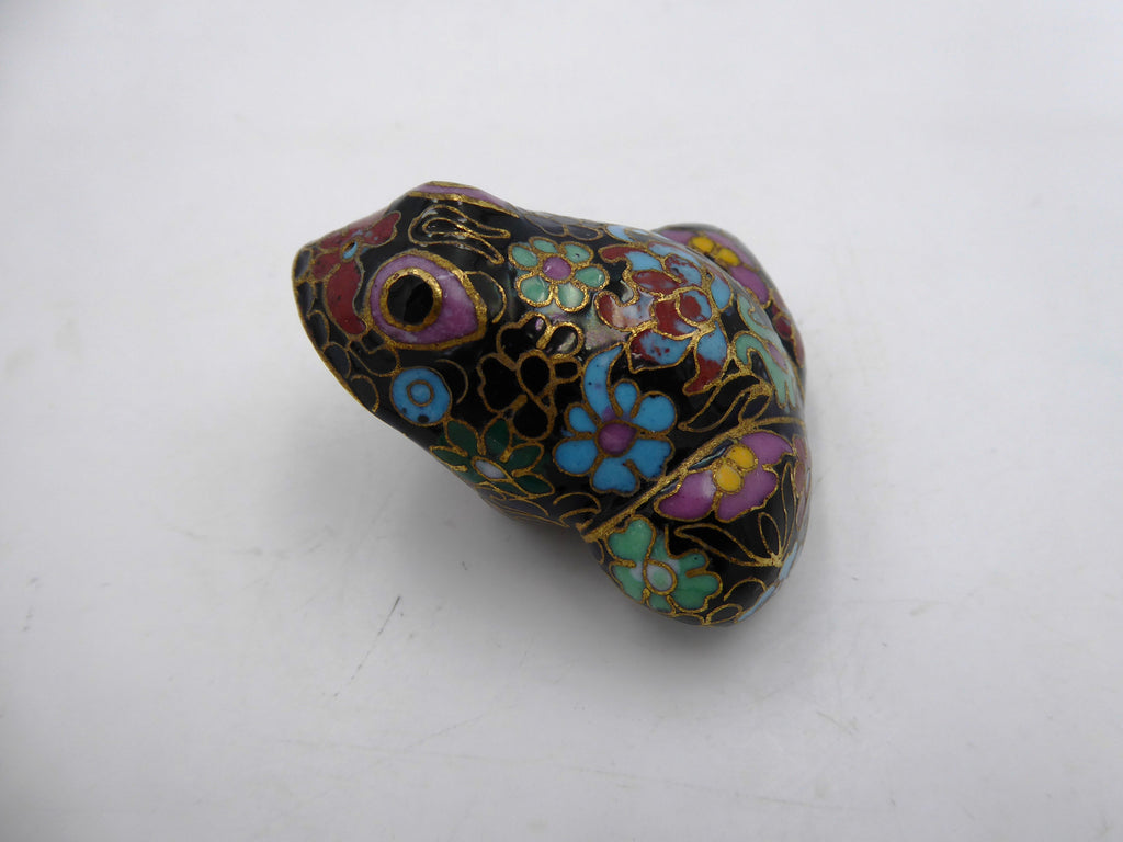 Petite grenouille en laiton en émail cloisonné