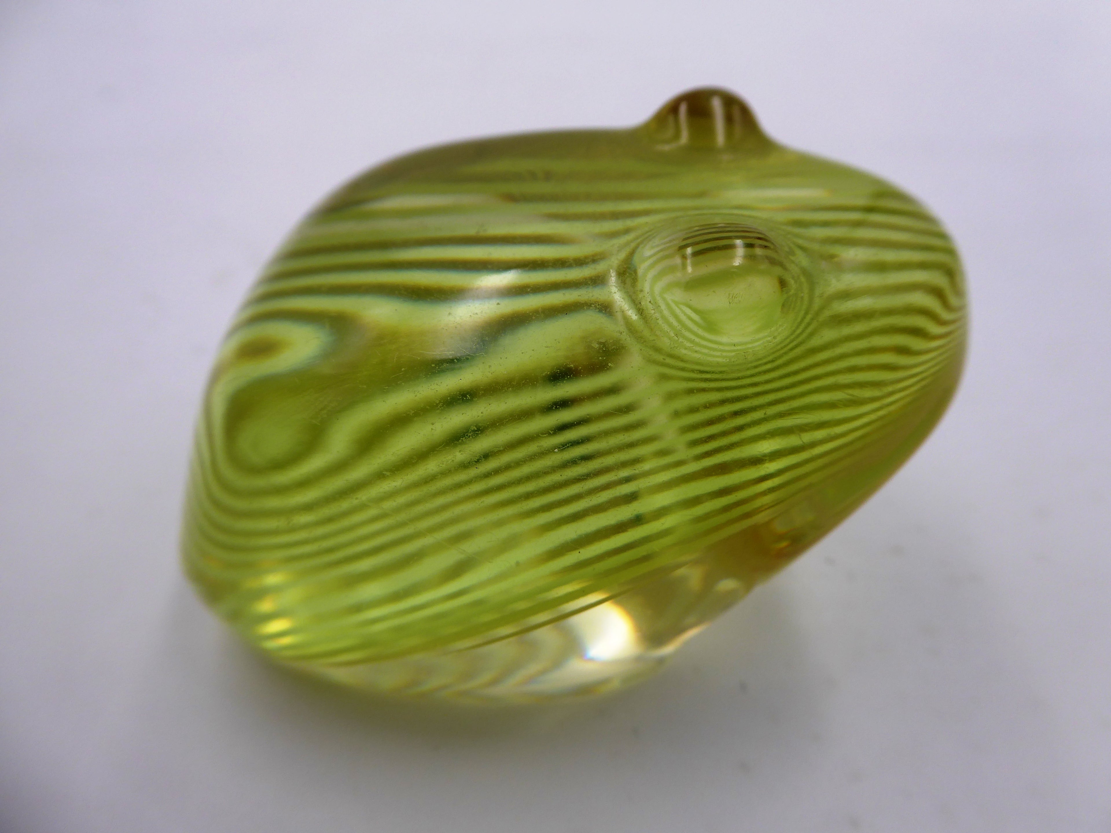 Sculpture grenouille d’Abraham Palatnik (Brésil 1929) jaune