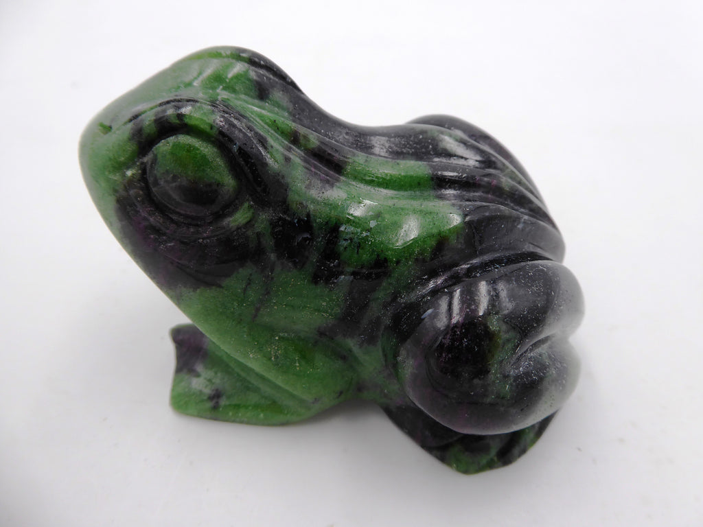 Belle grenouille en pierre verte et noire