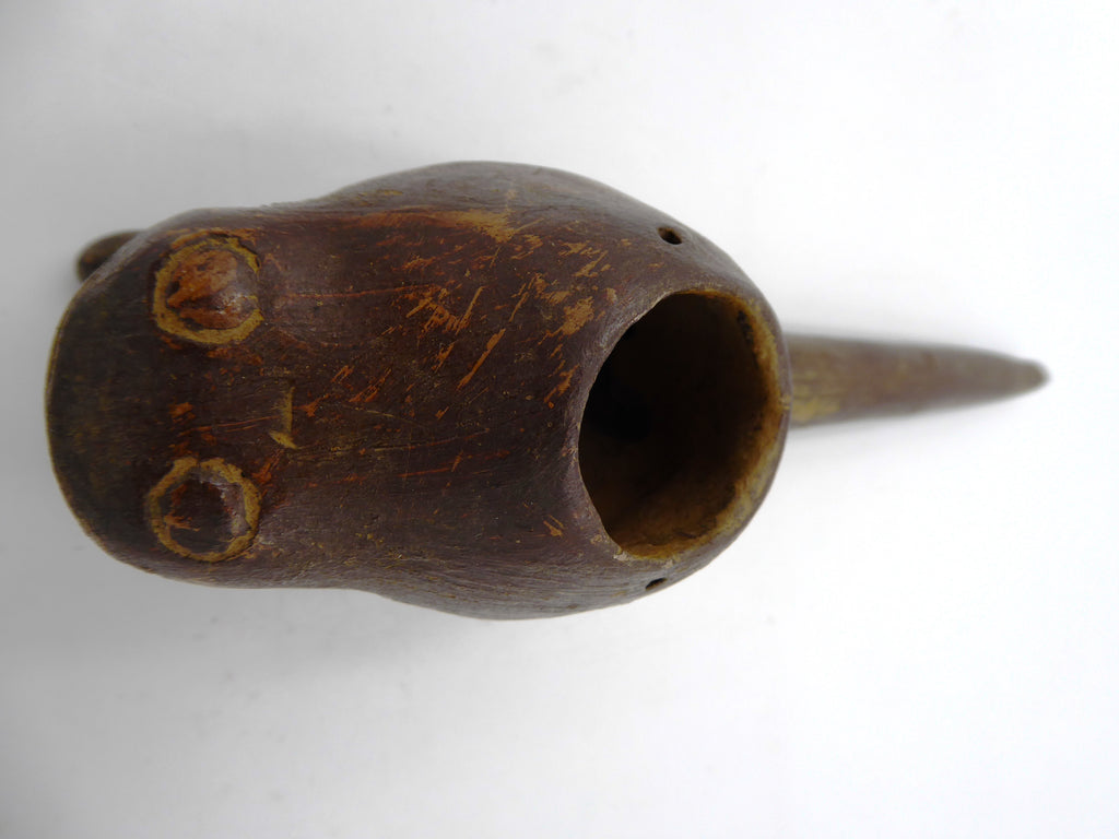 Ancienne pipe en terre cuite peinte en marron