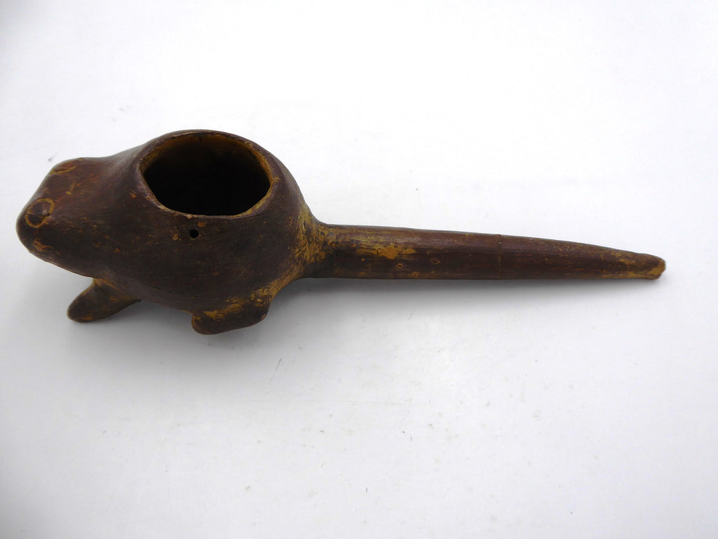 Ancienne pipe en terre cuite peinte en marron
