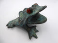 Bronze grenouille aux yeux en verre