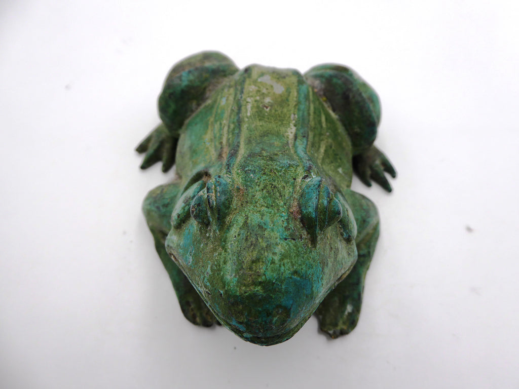 Bronze grenouille au repos
