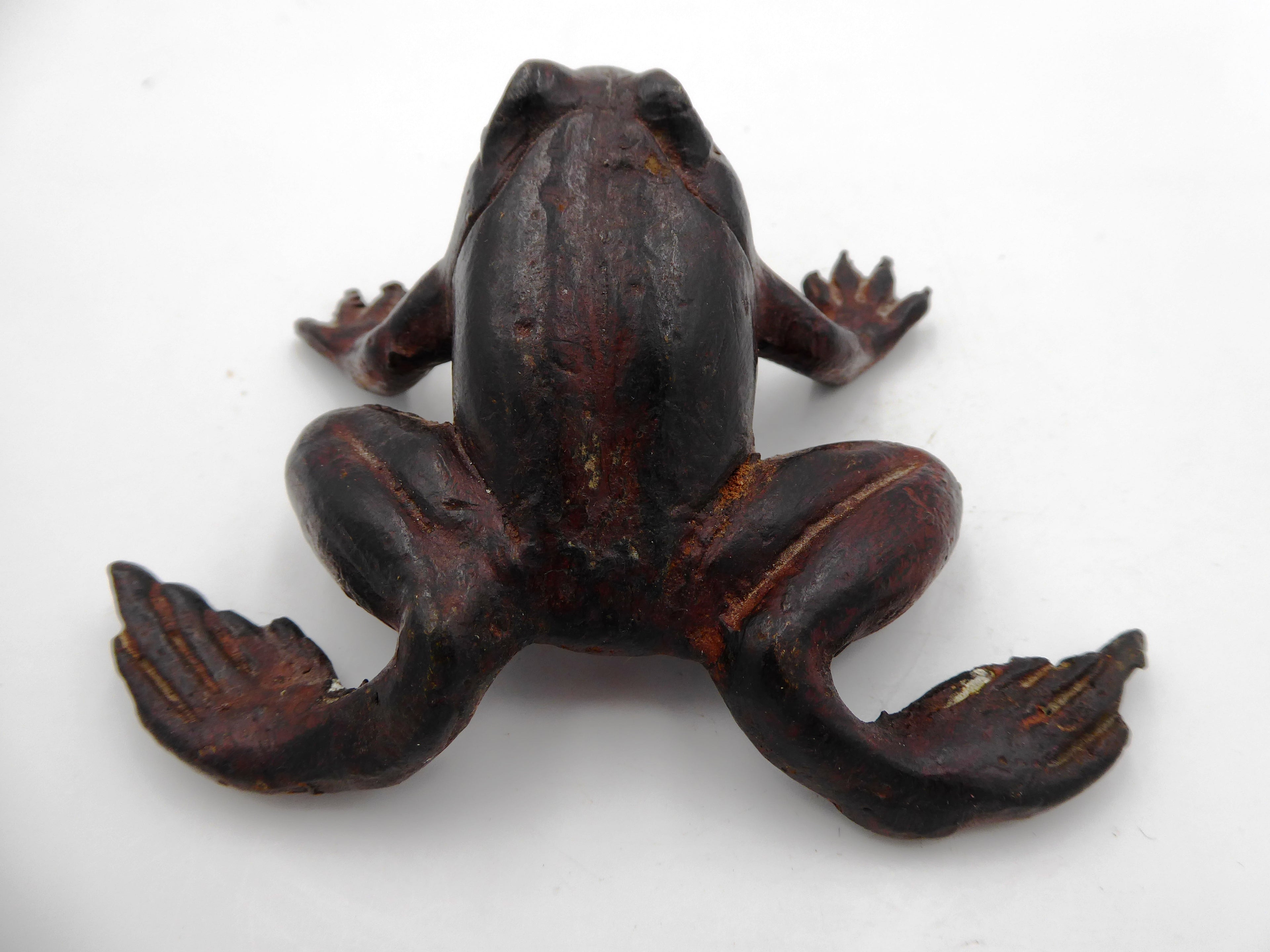 Paire de grenouille en bronze