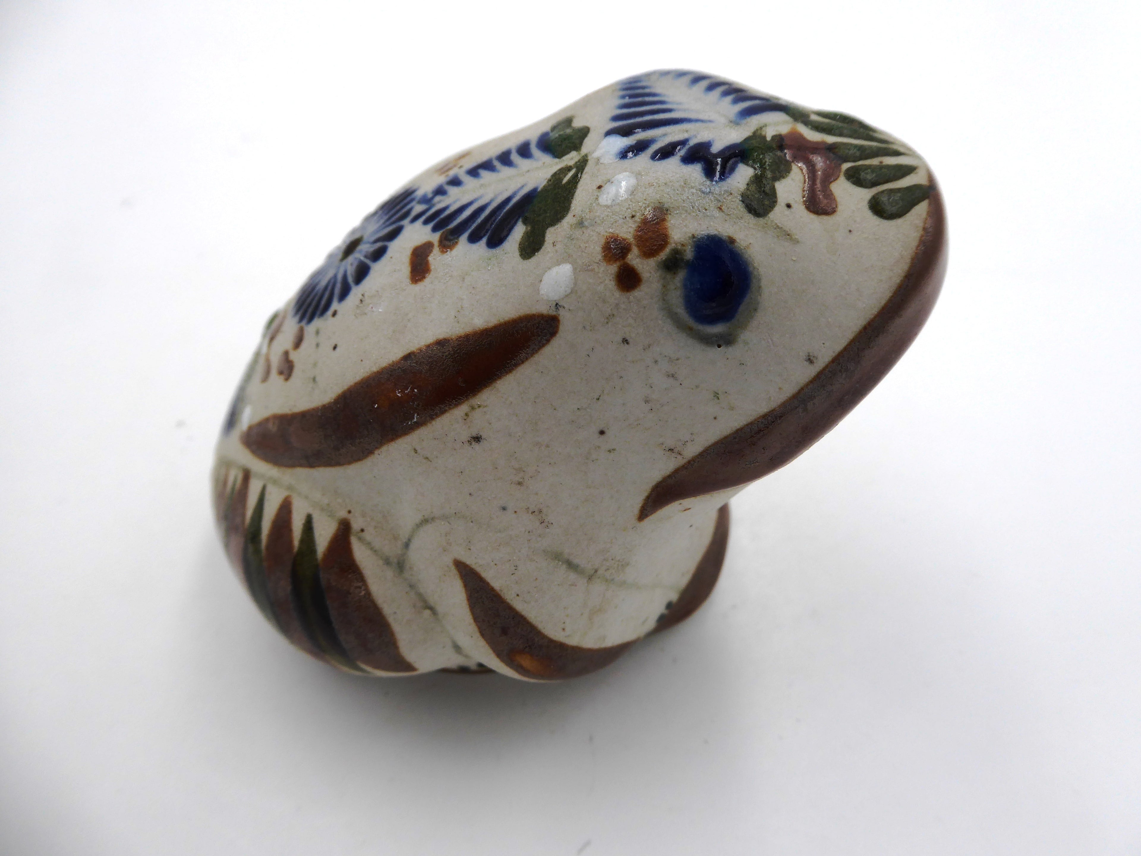 Grenouille peinte à la main