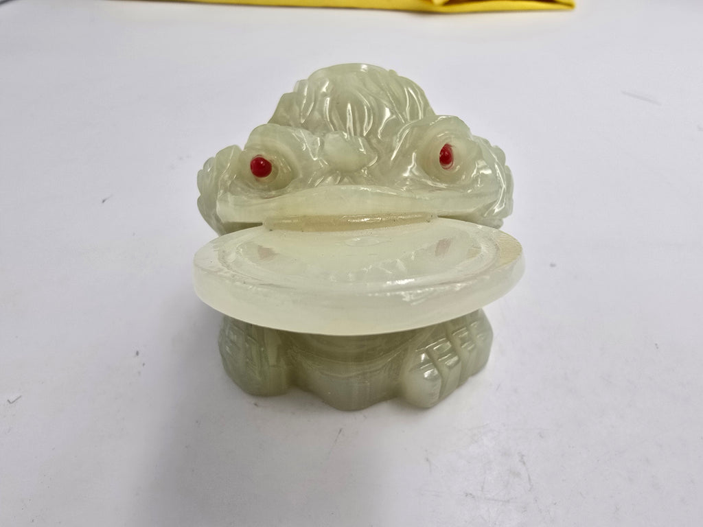 Grosse grenouille en onyx vert porte bonheur richesse