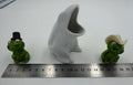 Lot de trois sujets grenouilles variés
